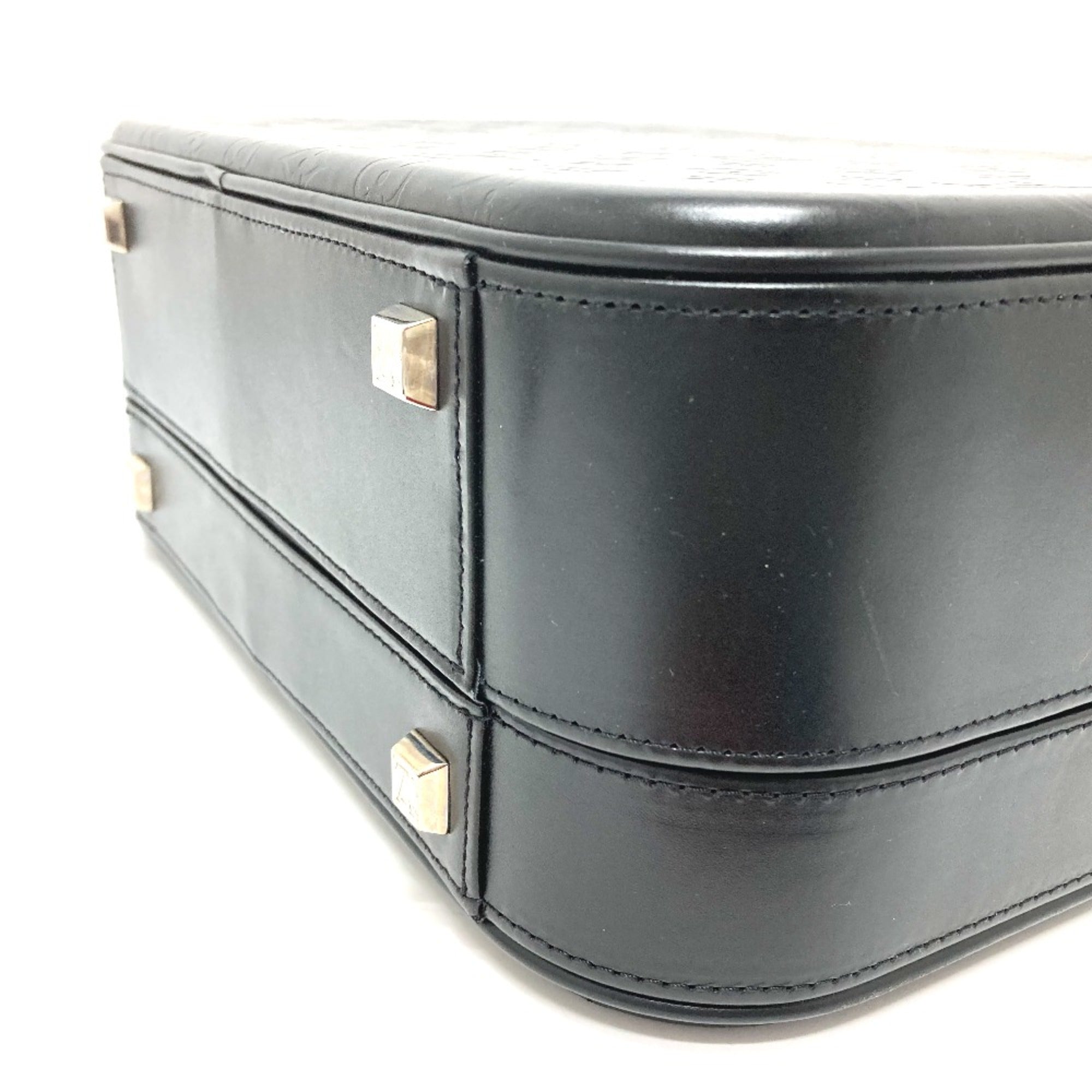 Louis Vuitton Black Other Handbag (Pre-Owned)