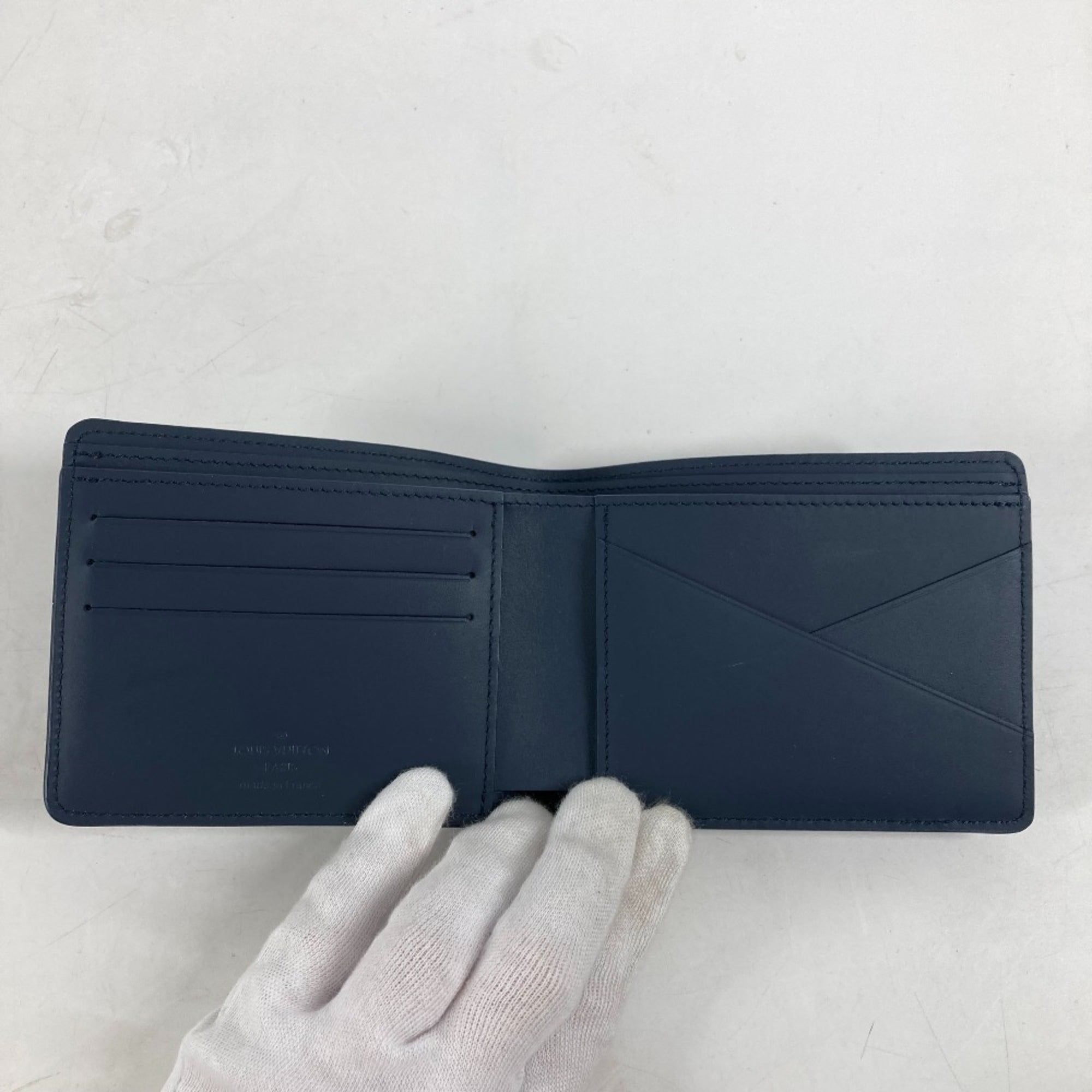 Louis Vuitton Navy Leather Wallet (Bi-Fold) (Pre-Owned)