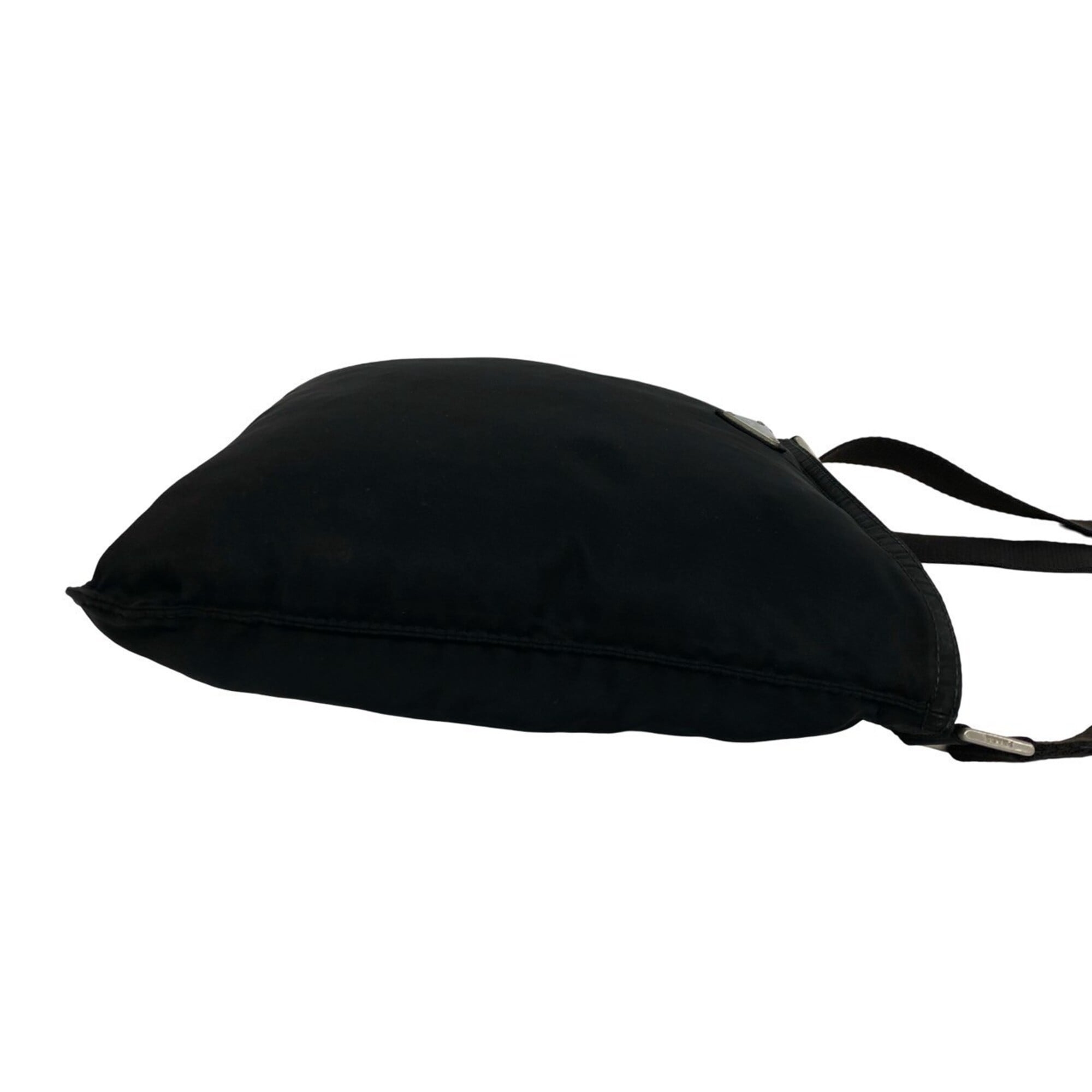 Prada Black Nylon Pochette Shoulder Bag (Pre-Owned)