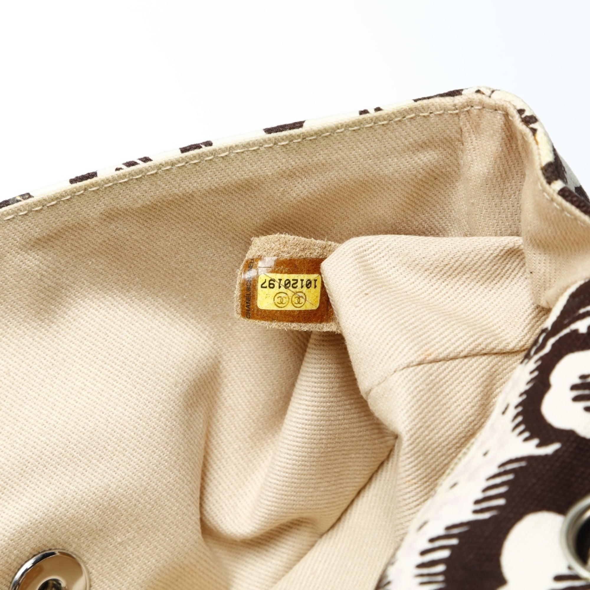 Chanel Beige Brown Shoulder Bag (Pre-Owned)