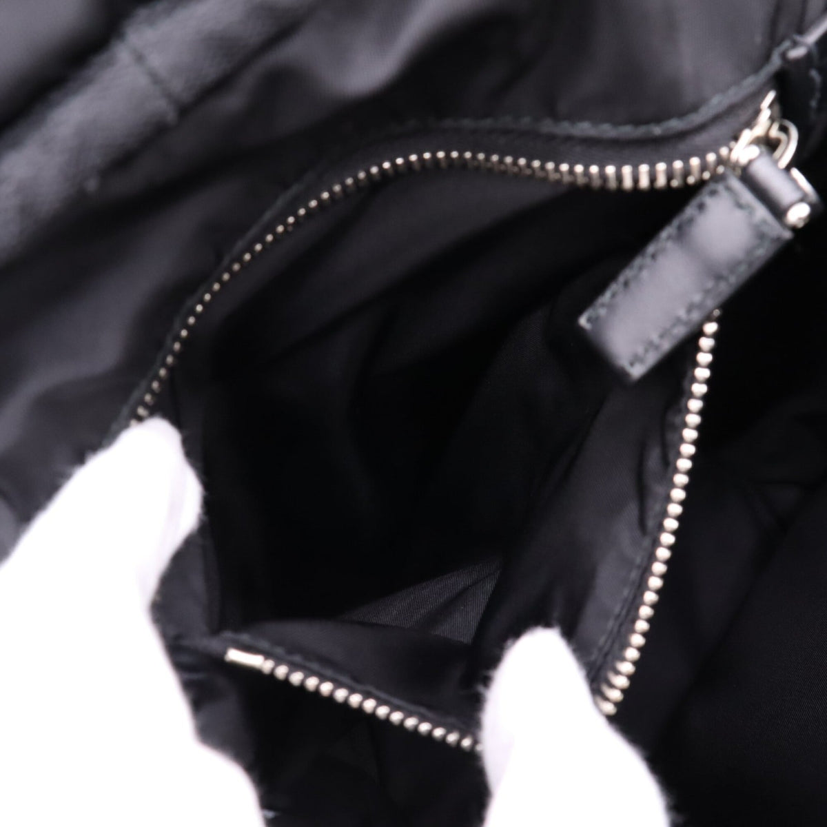 Prada Black Nylon Leather Shoulder Bag (Pre-Owned)