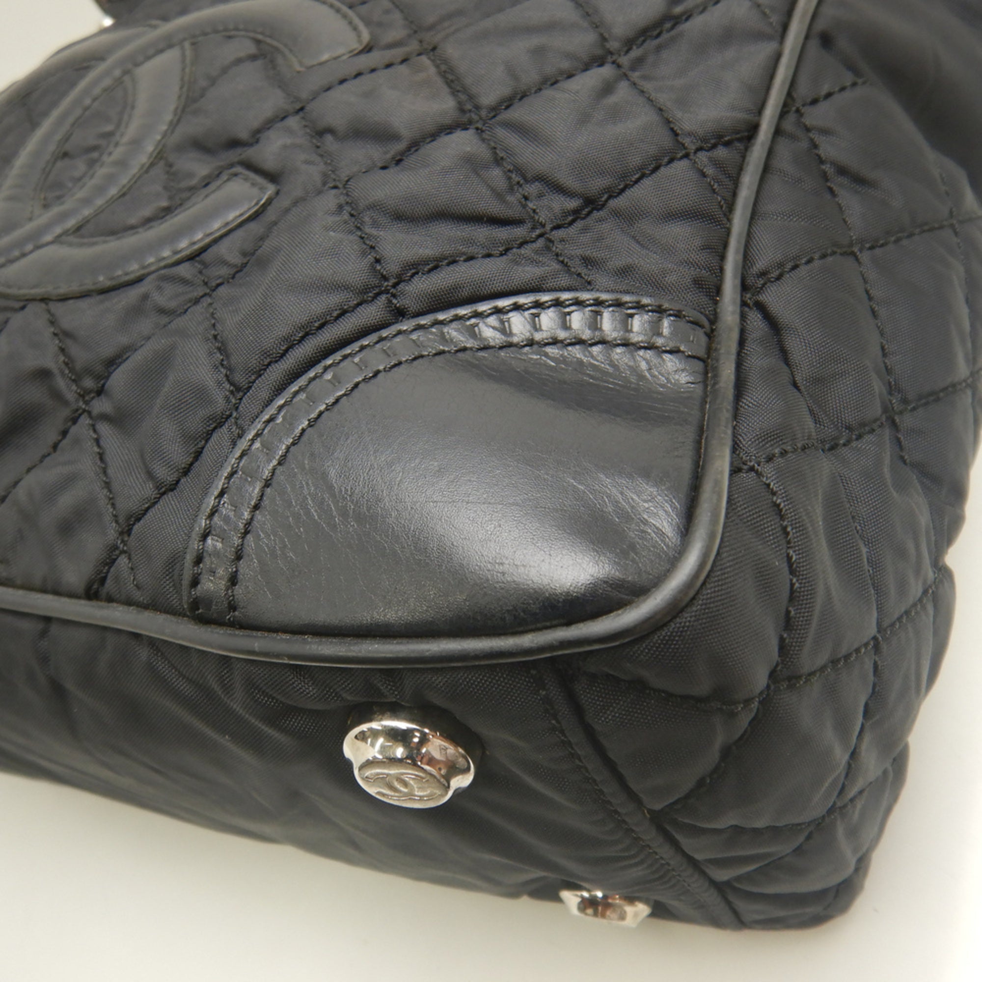 Chanel Black Nylon Leather Tote Bag (Pre-Owned)