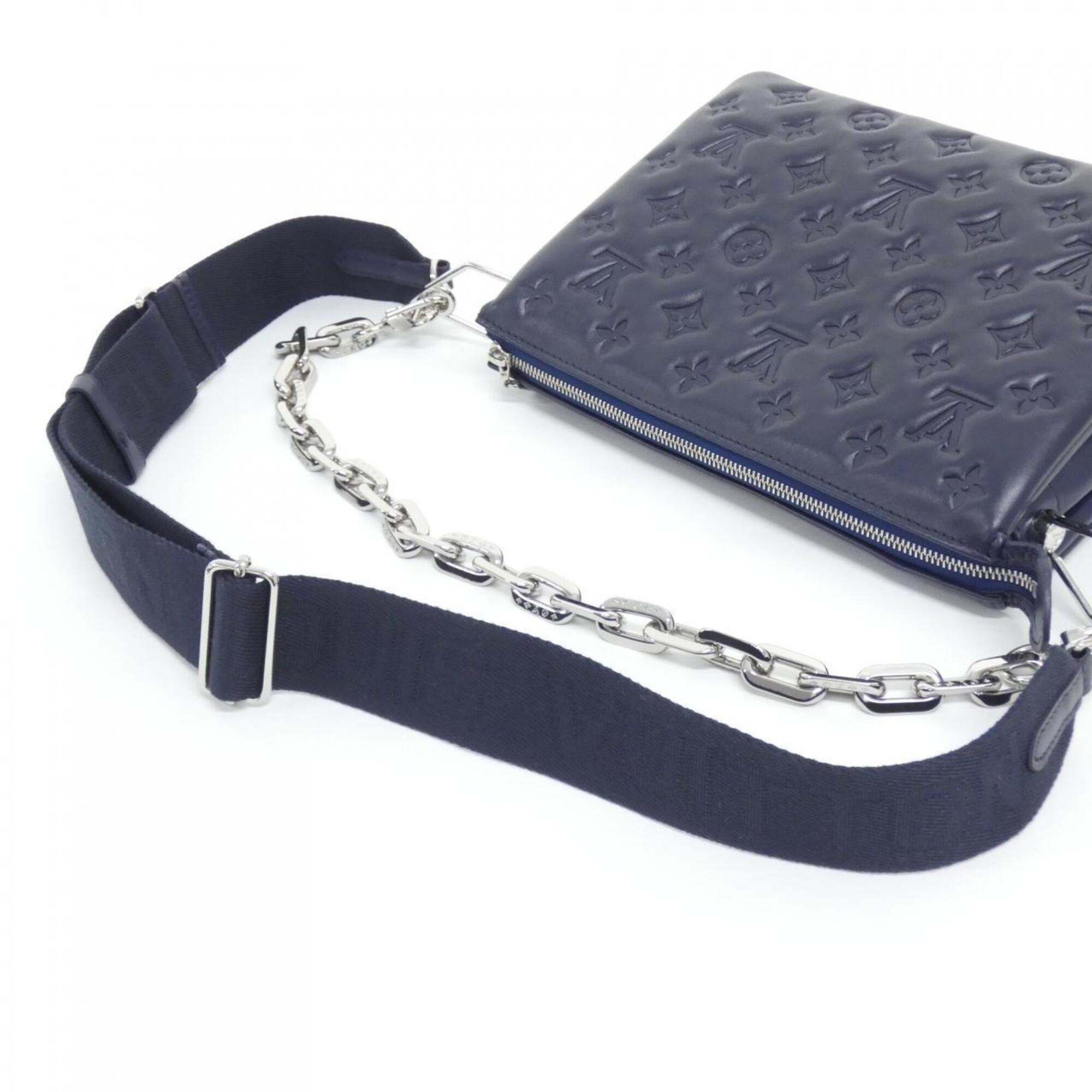 Louis Vuitton Navy Leather Shoulder Bag (Pre-Owned)