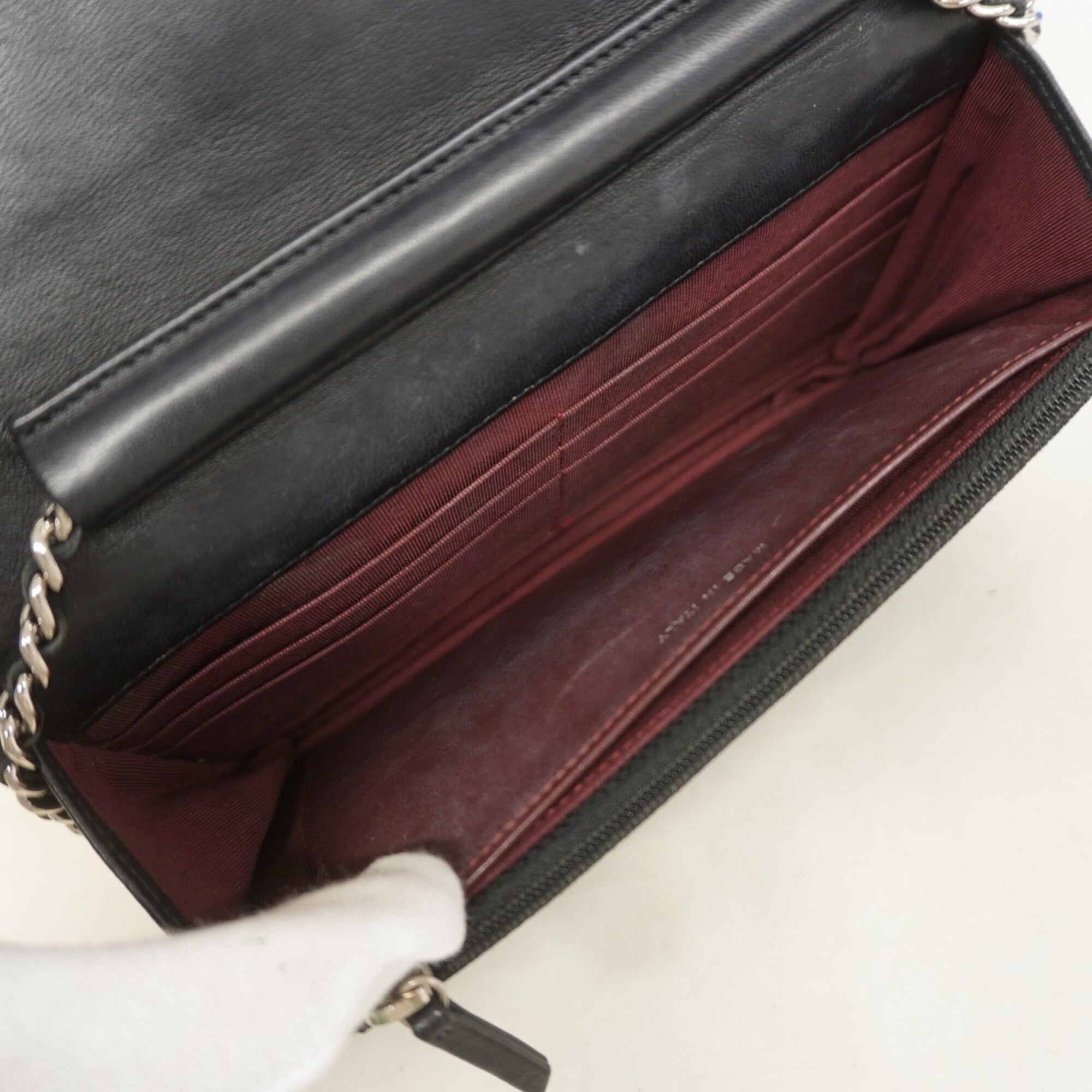 Chanel Black Leather Chain/Shoulder Wallet (Pre-Owned)