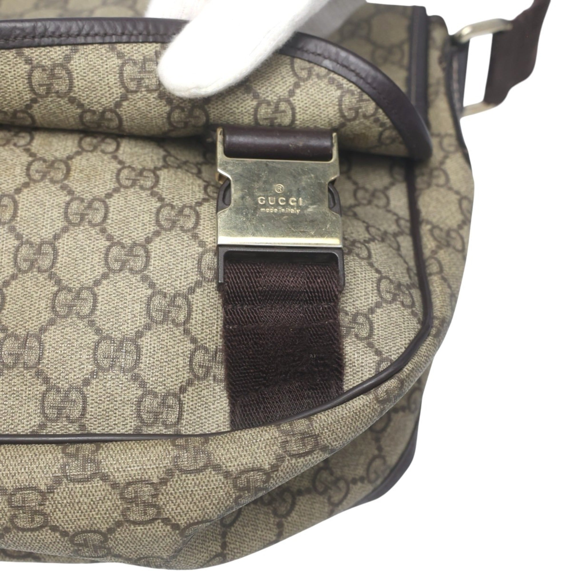 Gucci Brown Gg Plus Shoulder Bag (Pre-Owned)