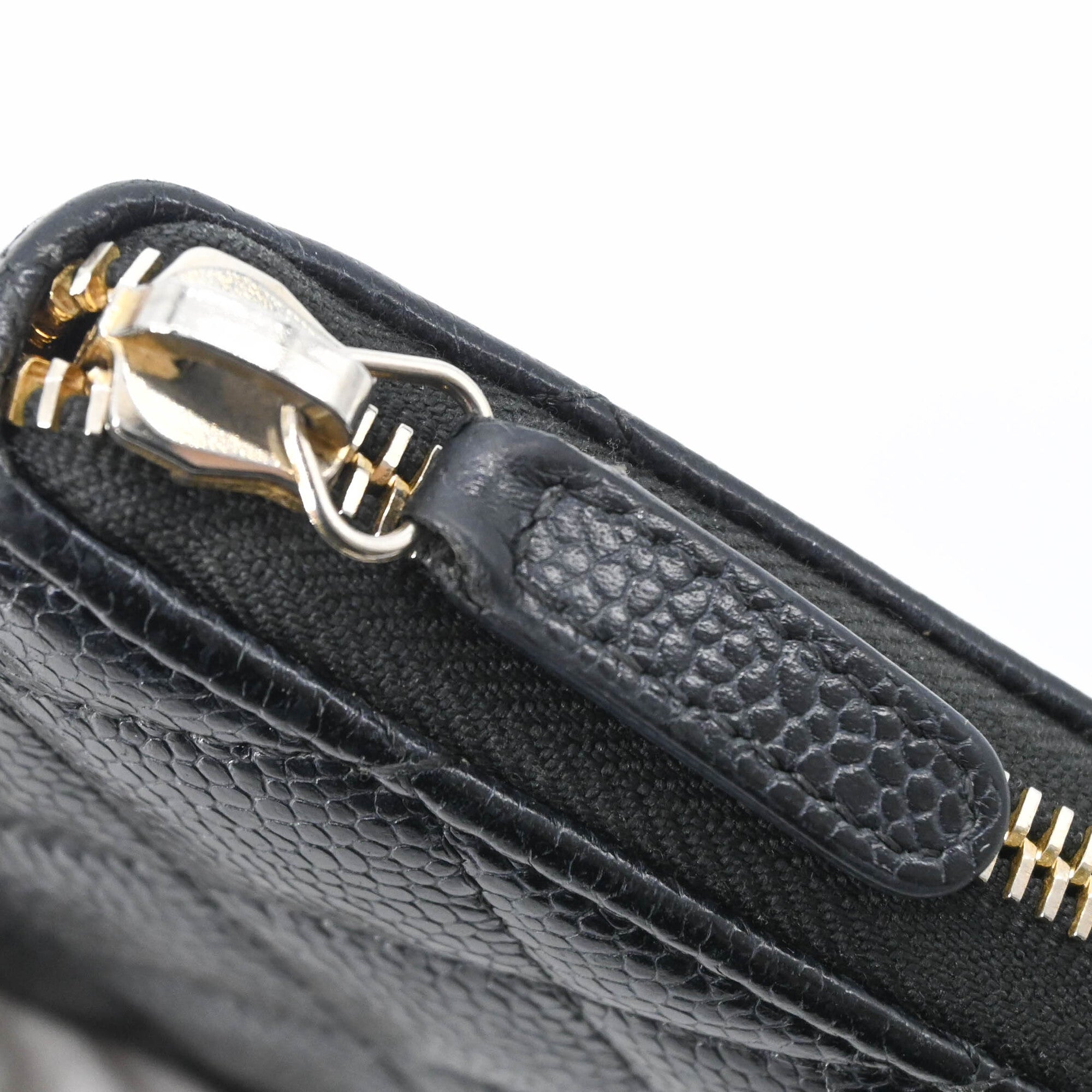 Chanel Black Grained Calfskin Coin Purse/Coin Case (Pre-Owned)