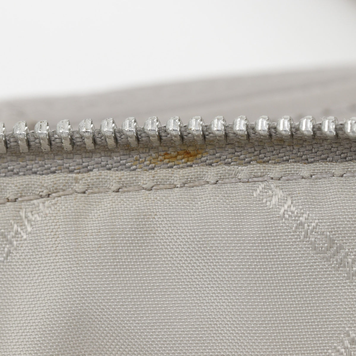 Michael Kors Gray Leather Shoulder Bag (Pre-Owned)