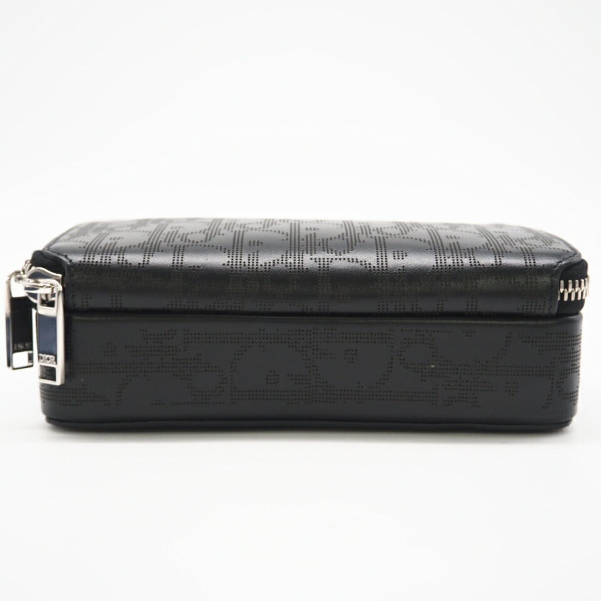 Christian Dior Black Leather Shoulder Bag (Pre-Owned)