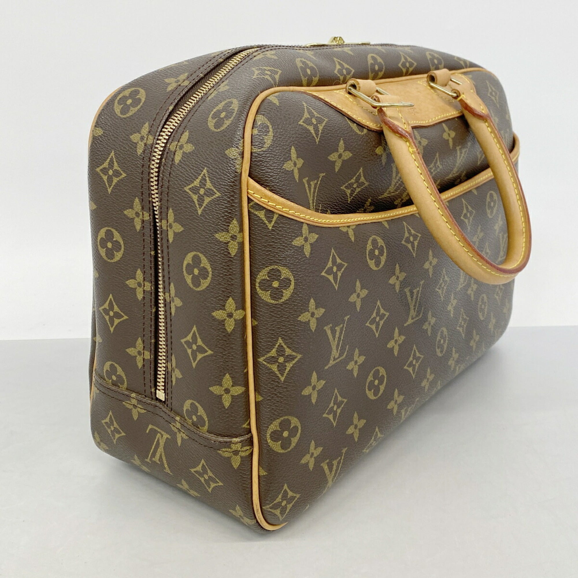 Louis Vuitton Brown Handbag (Pre-Owned)
