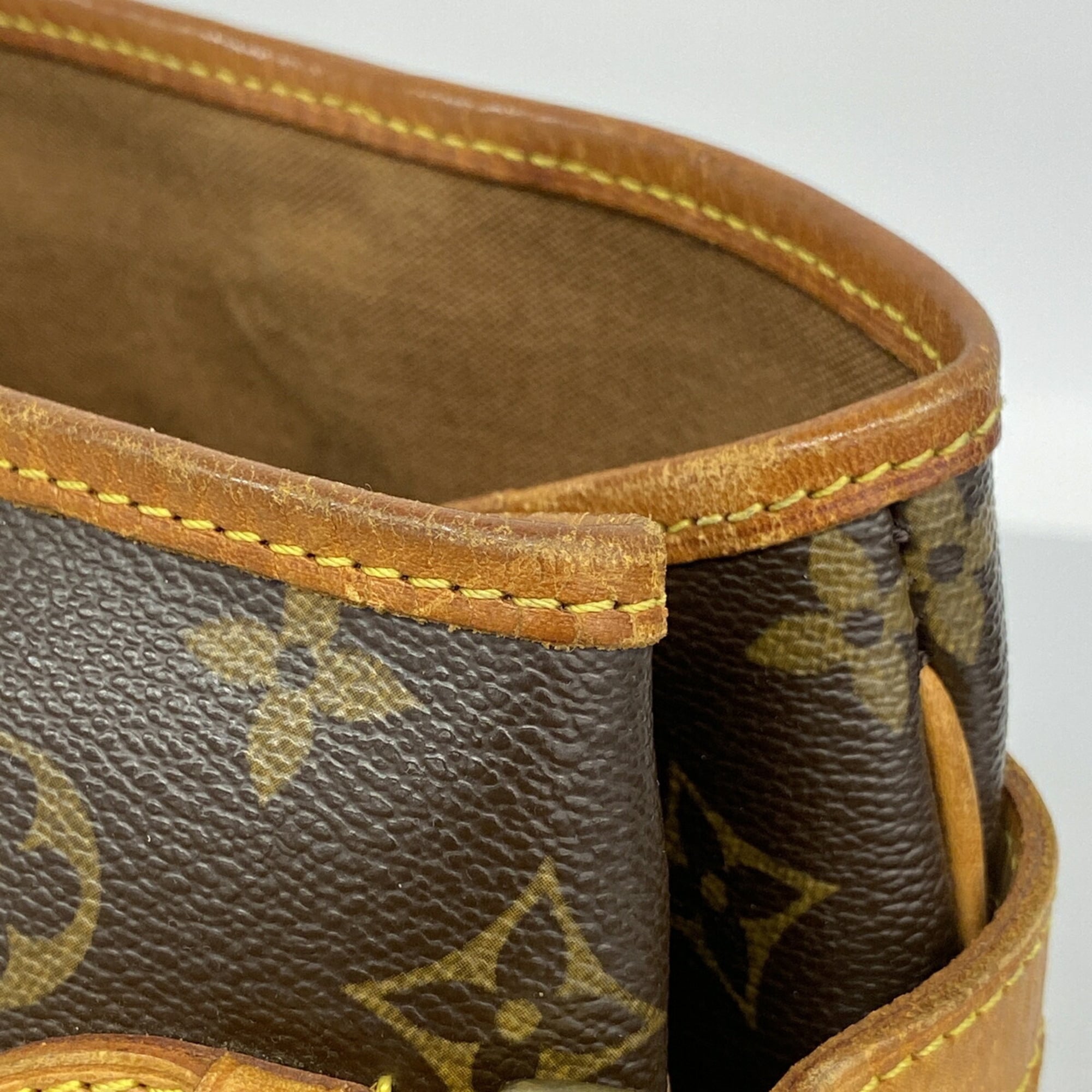 Louis Vuitton Brown Tote Bag (Pre-Owned)