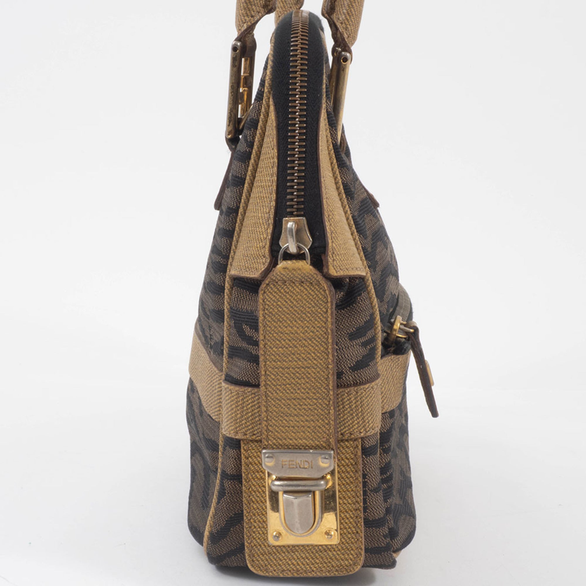 Fendi Brown Canvas Shoulder Bag (Pre-Owned)