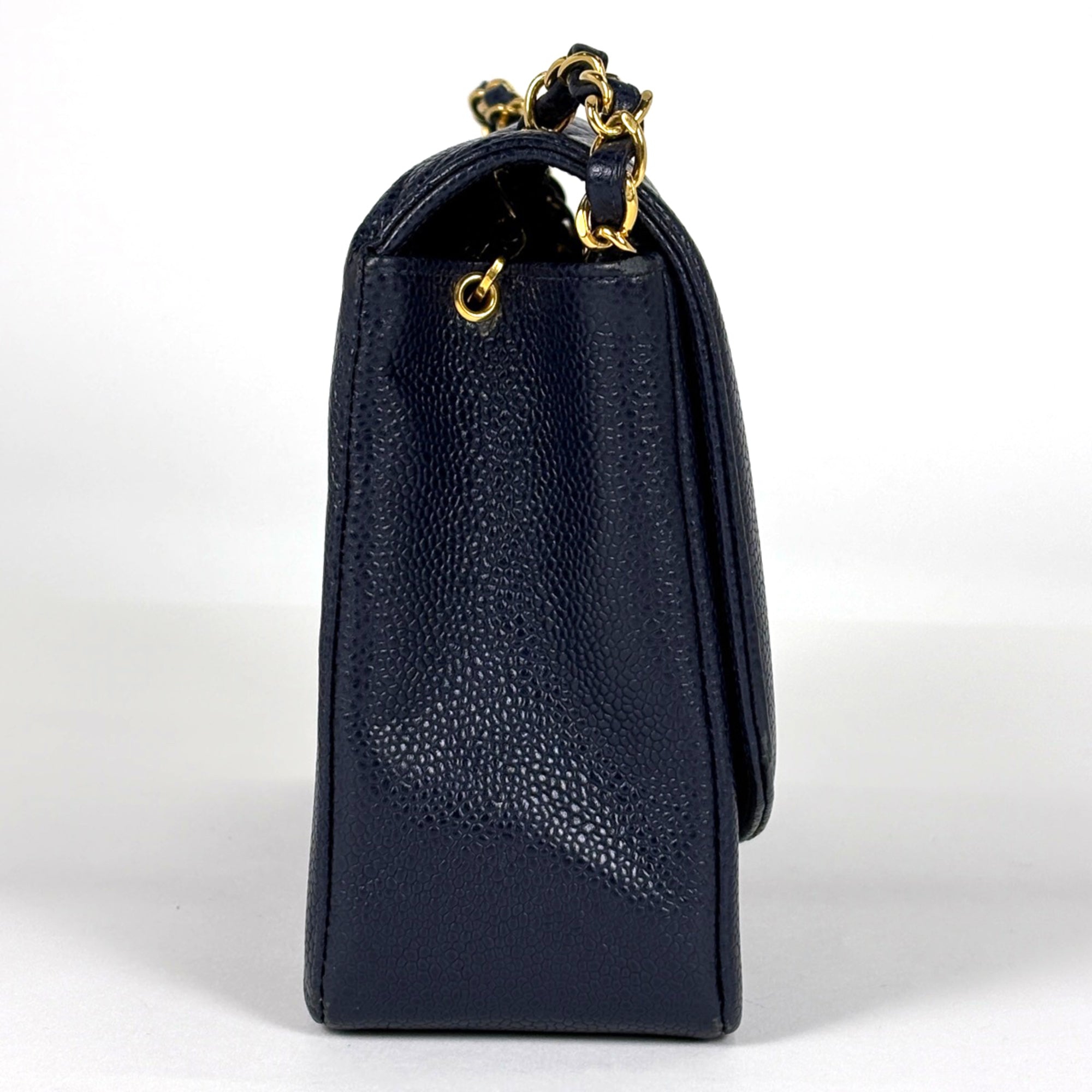 Chanel Matelasse Navy Grained Calfskin Shoulder Bag (Pre-Owned)