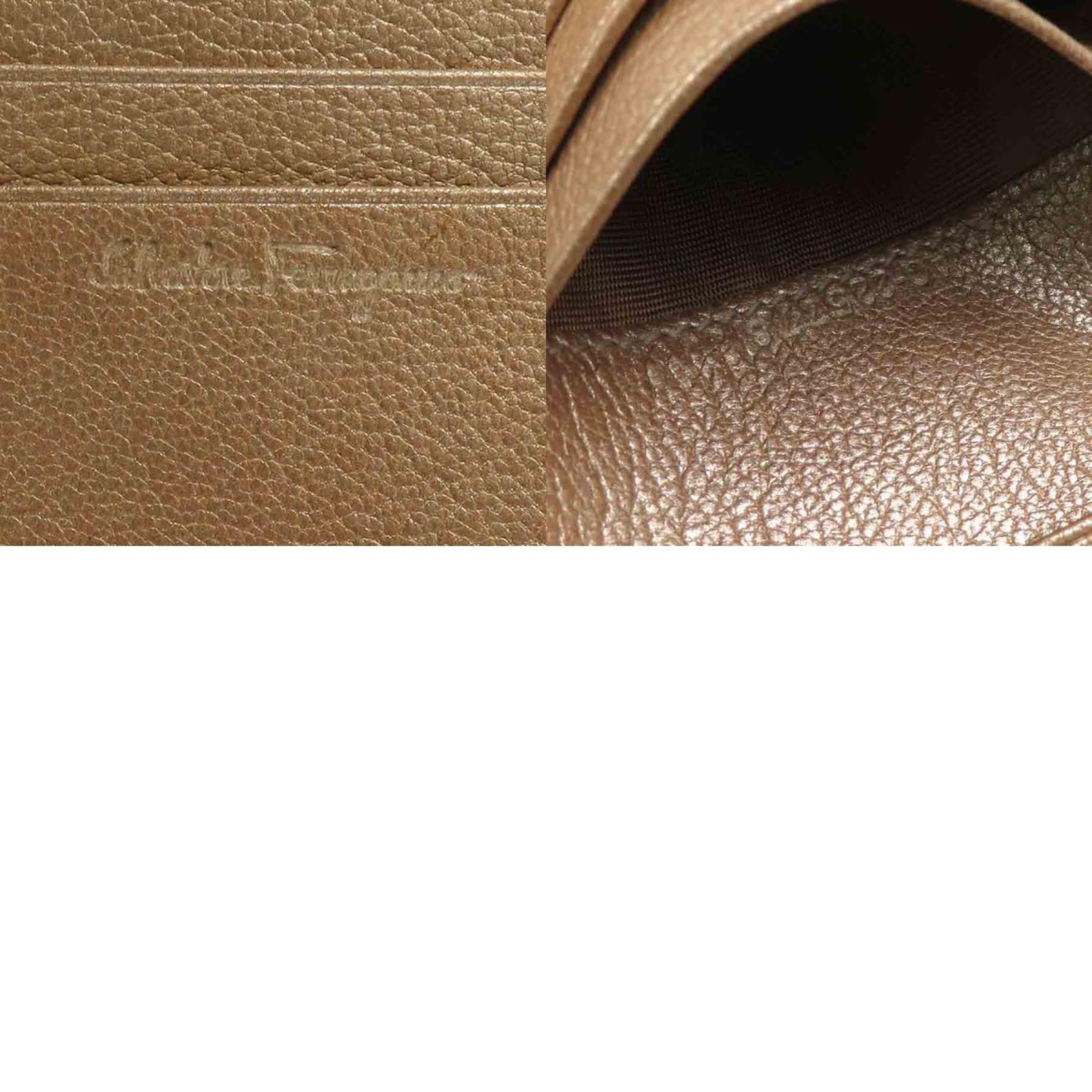 Salvatore Ferragamo Gold Leather Wallet (Bi-Fold) (Pre-Owned)