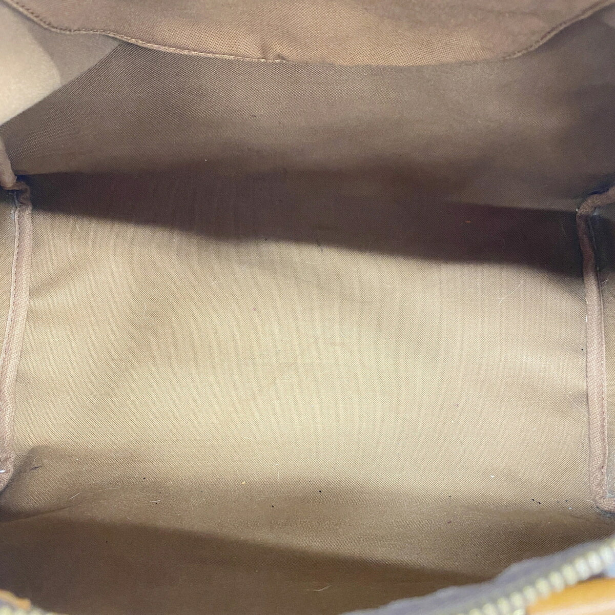 Louis Vuitton Brown Handbag (Pre-Owned)