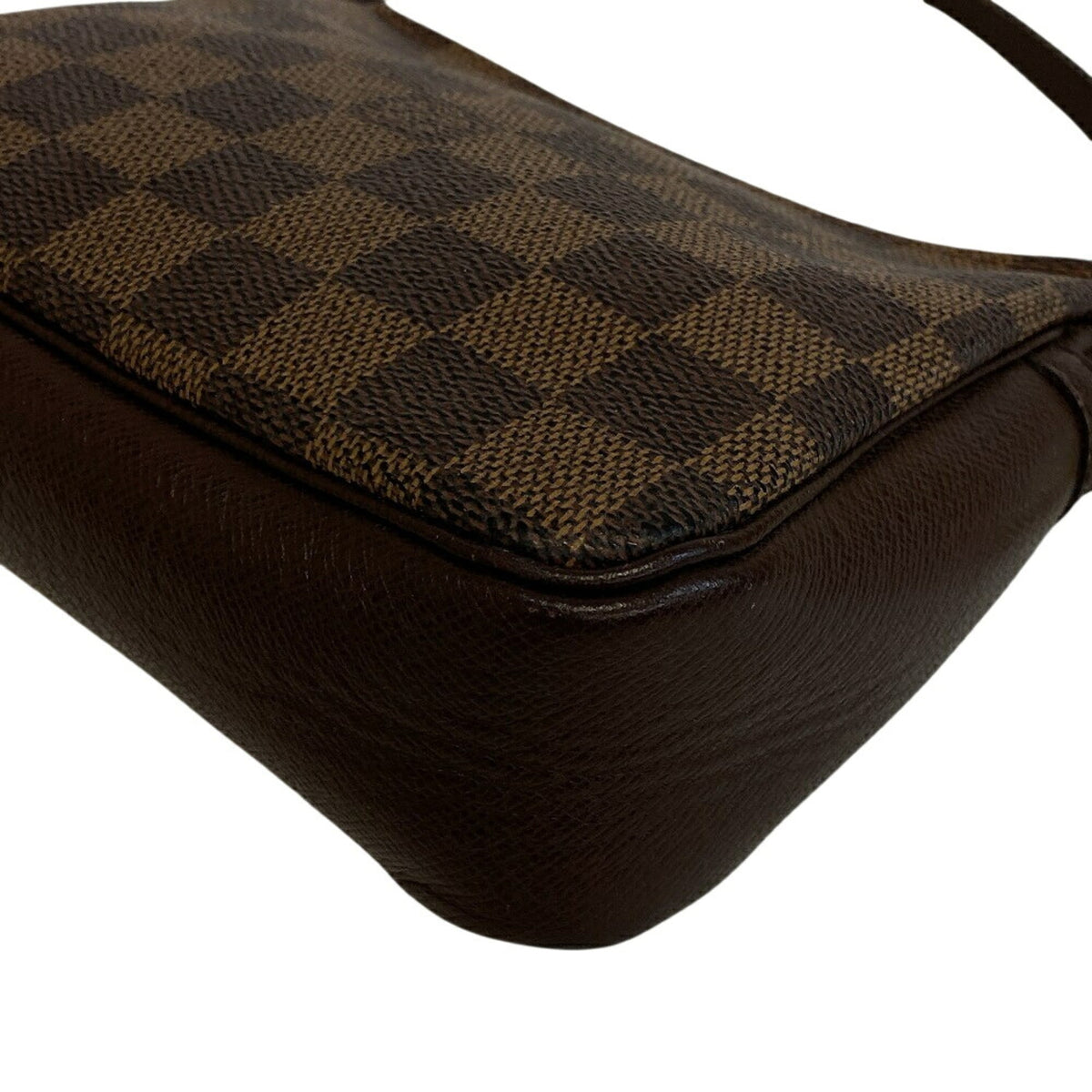 Louis Vuitton Brown Leather Pouch (Pre-Owned)