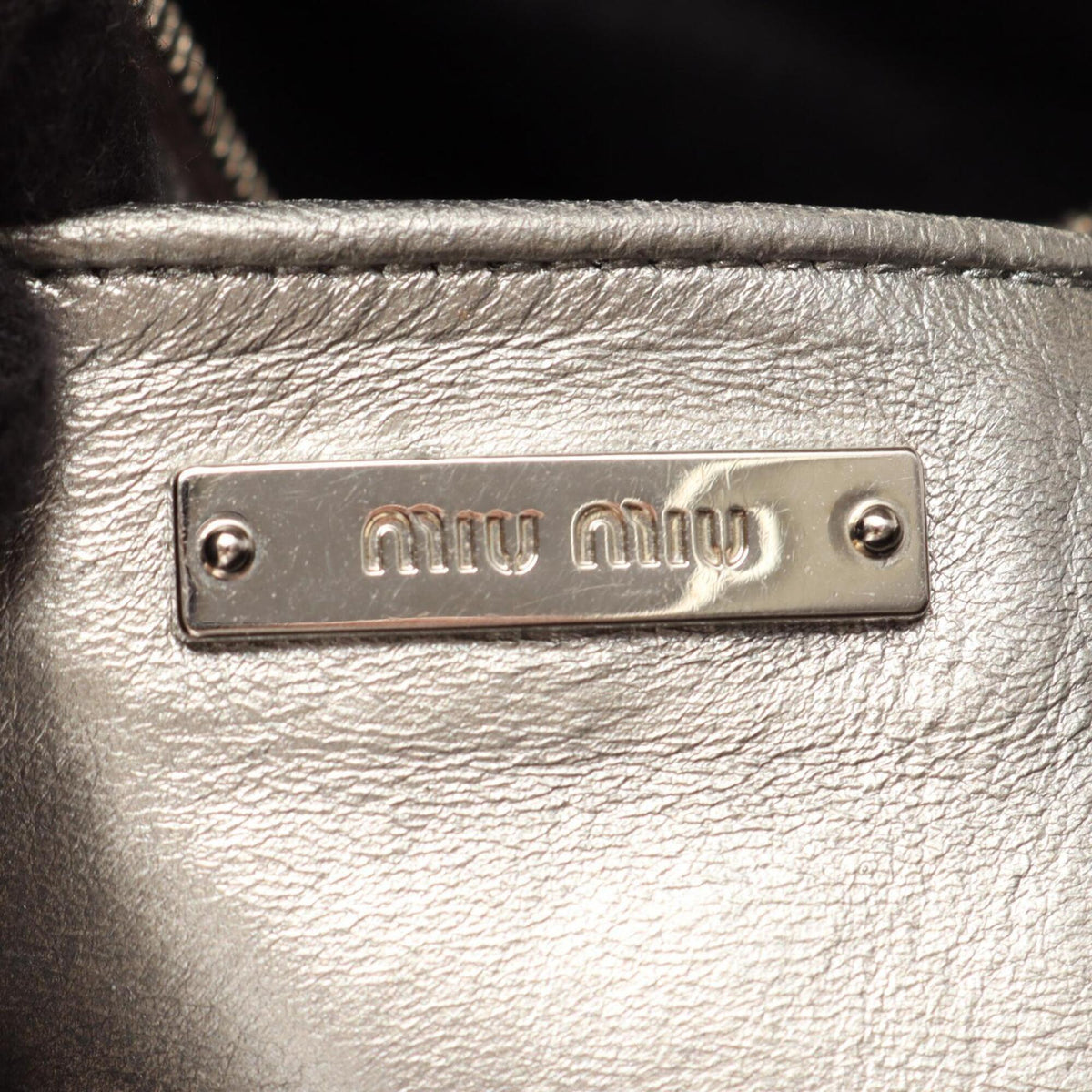 Miu Miu Matelasse Silver Leather Handbag Shoulder Bag (Pre-Owned)