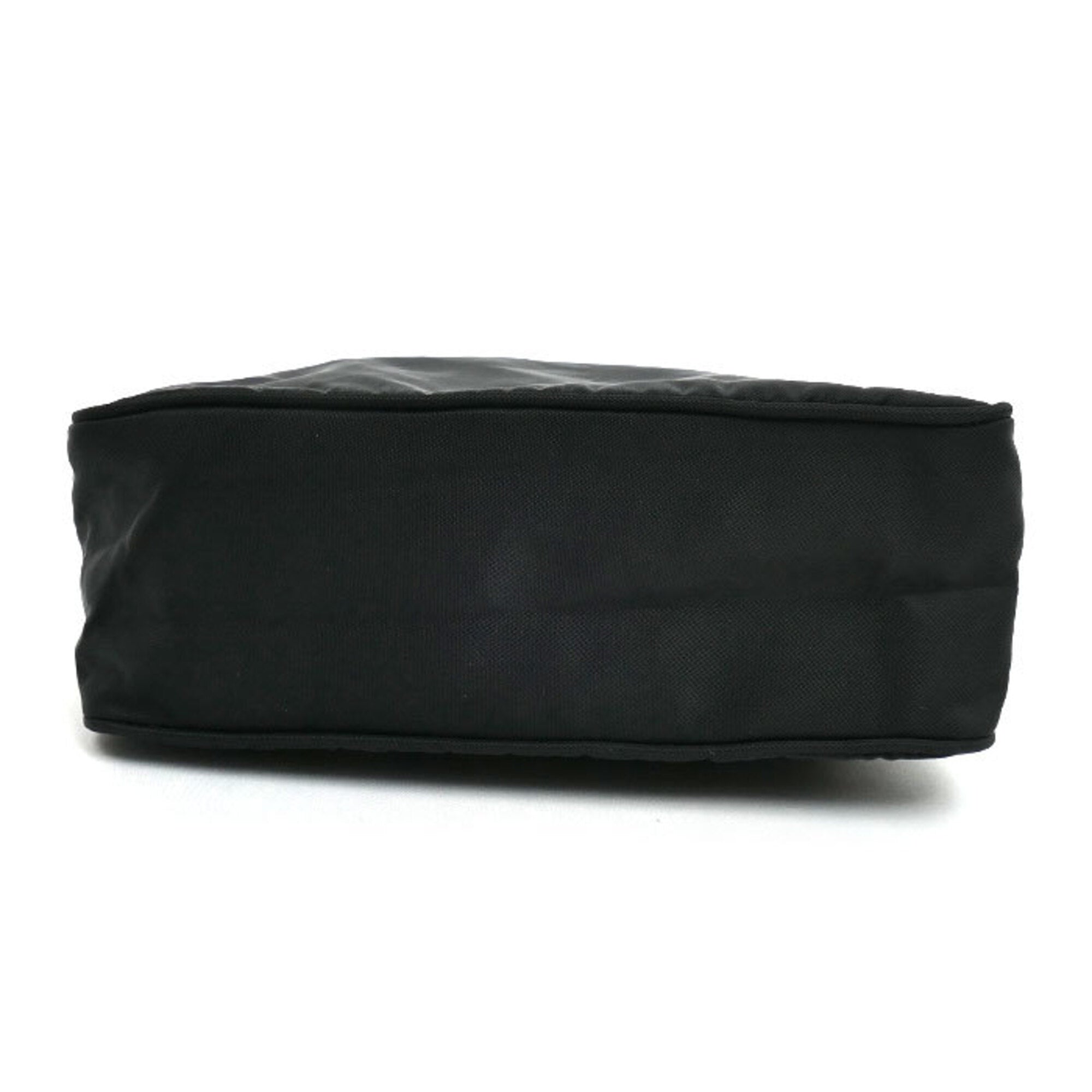 Prada Black Nylon Handbag (Pre-Owned)