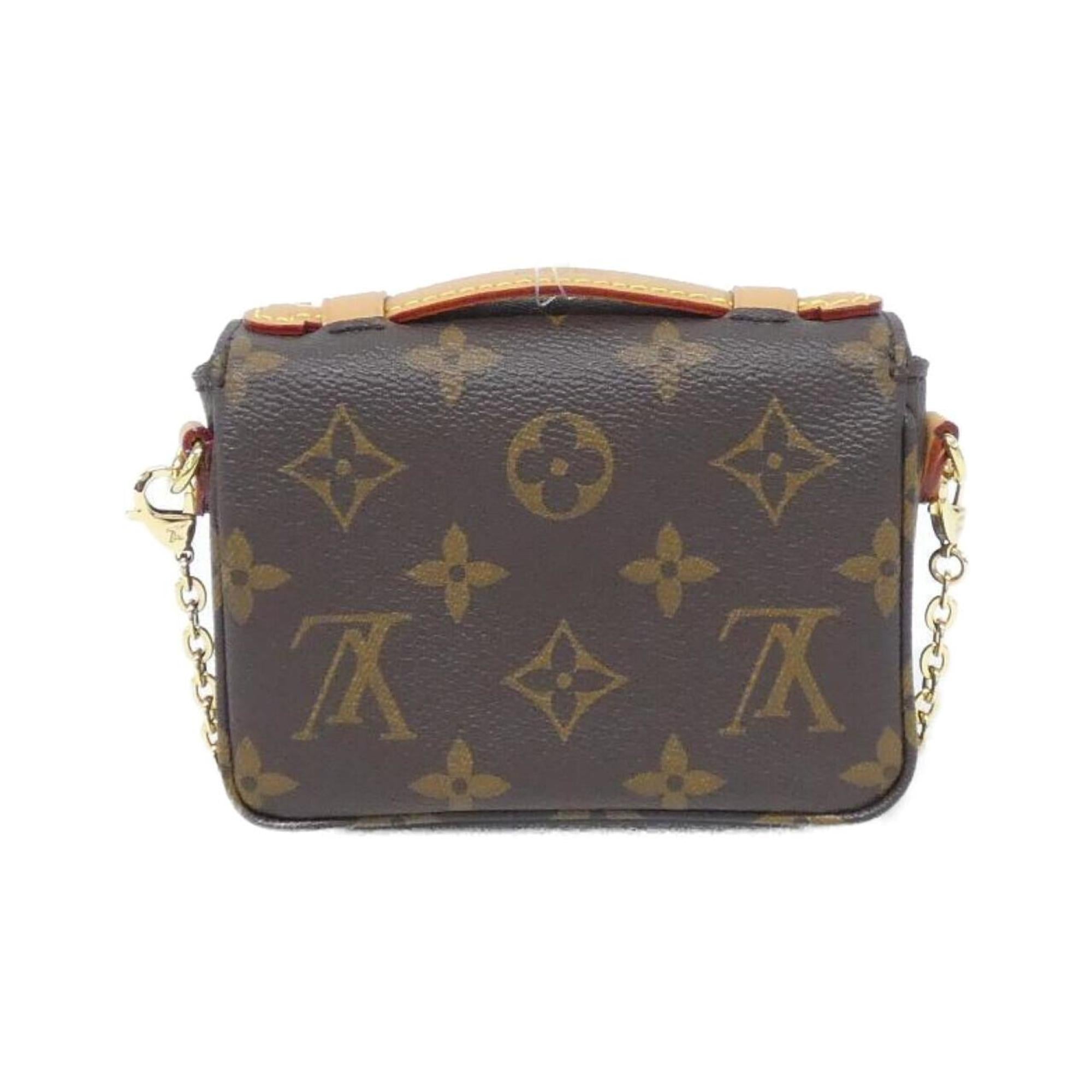 Louis Vuitton Marron Coated Canvas Shoulder Bag (Pre-Owned)