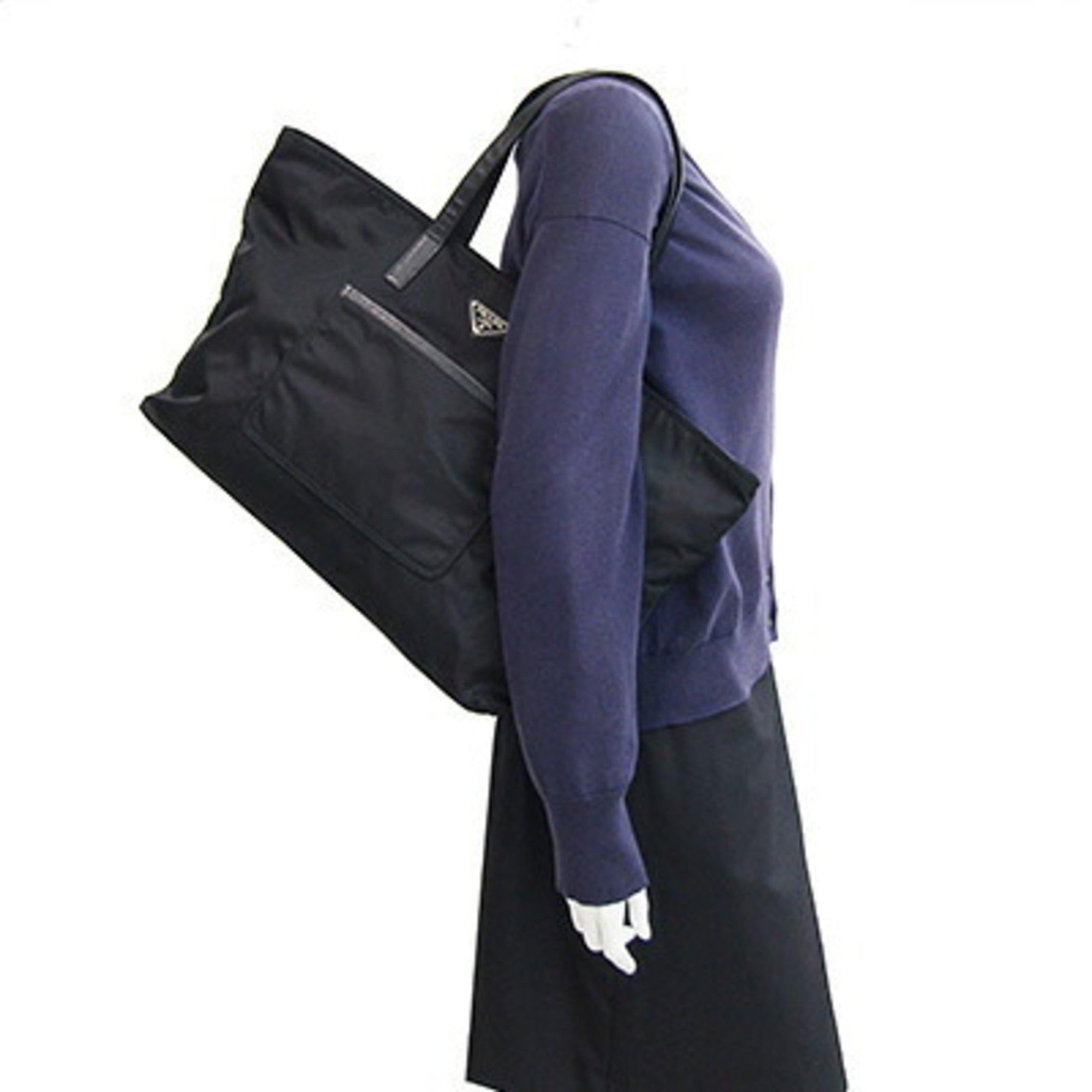 Prada Black Nylon Tote Bag (Pre-Owned)
