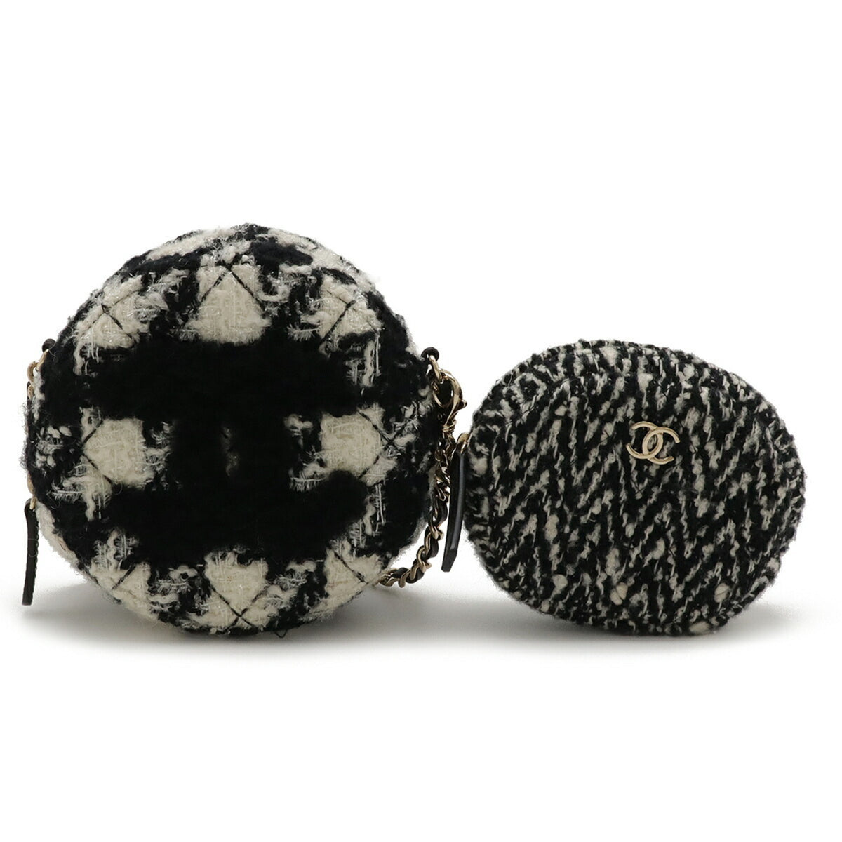 Chanel Black Ivory Tweed Pochette Pouch (Pre-Owned)