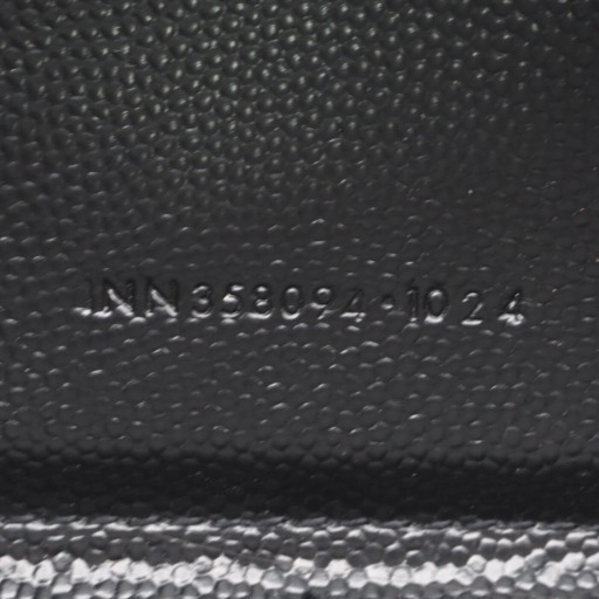 Saint Laurent Black Long Wallet (Bi-Fold) (Pre-Owned)