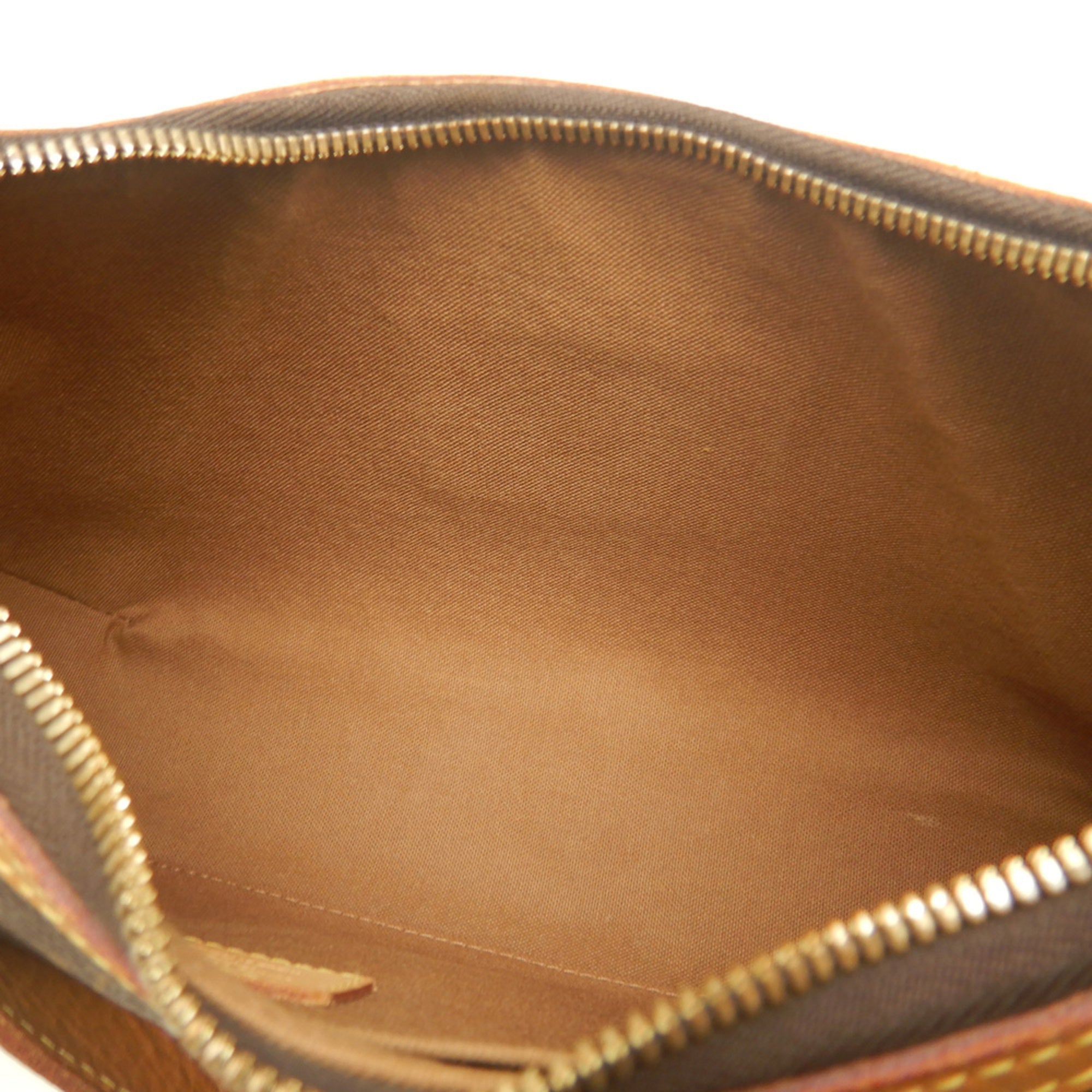 Louis Vuitton Brown Monogram Monogram Canvas Shoulder Bag (Pre-Owned)