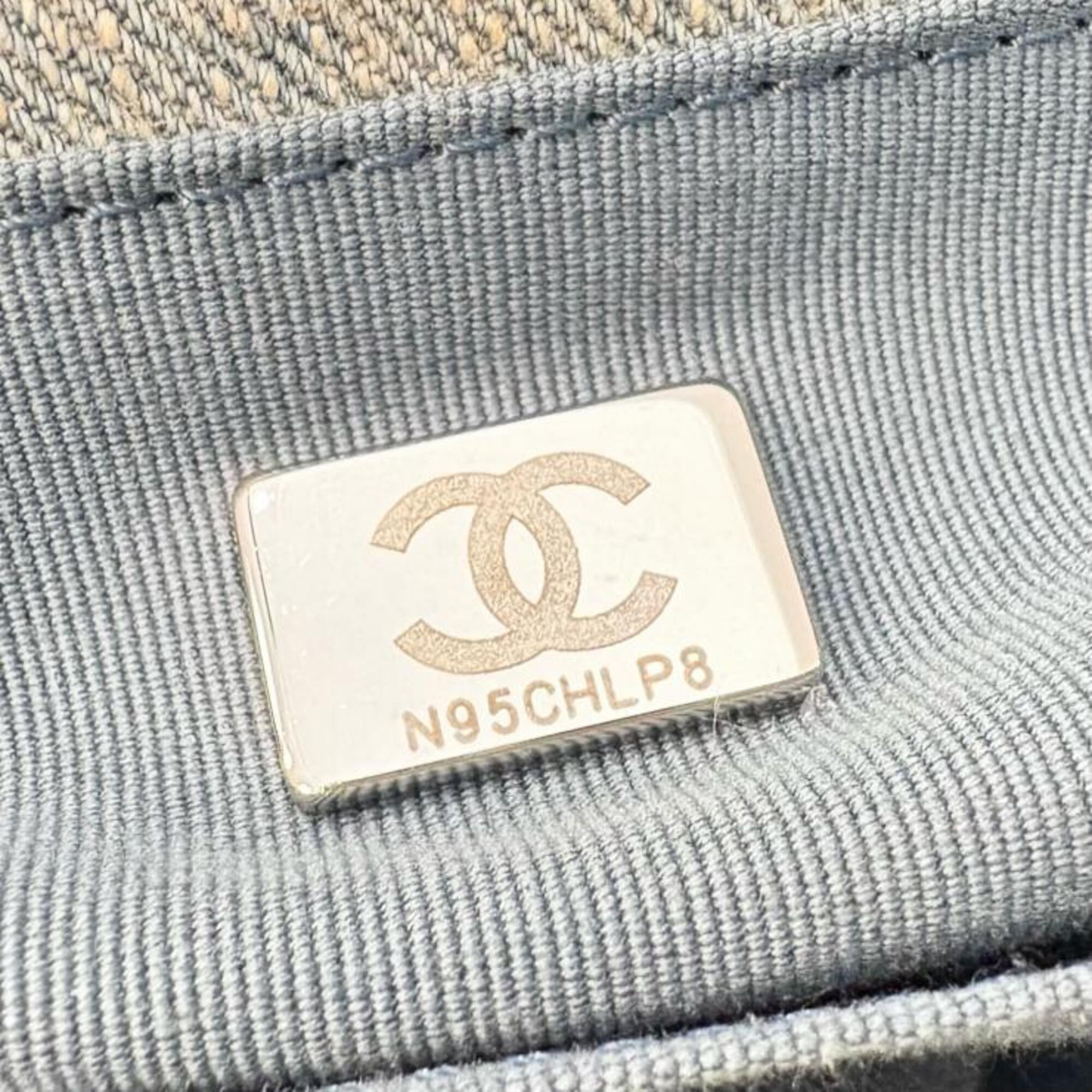 Chanel Light Blue Denim Tote Bag (Pre-Owned)