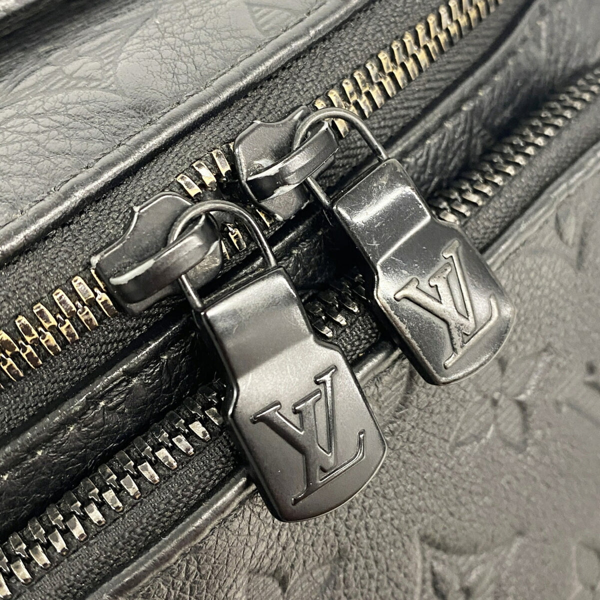 Louis Vuitton Black Sling Bag (Pre-Owned)