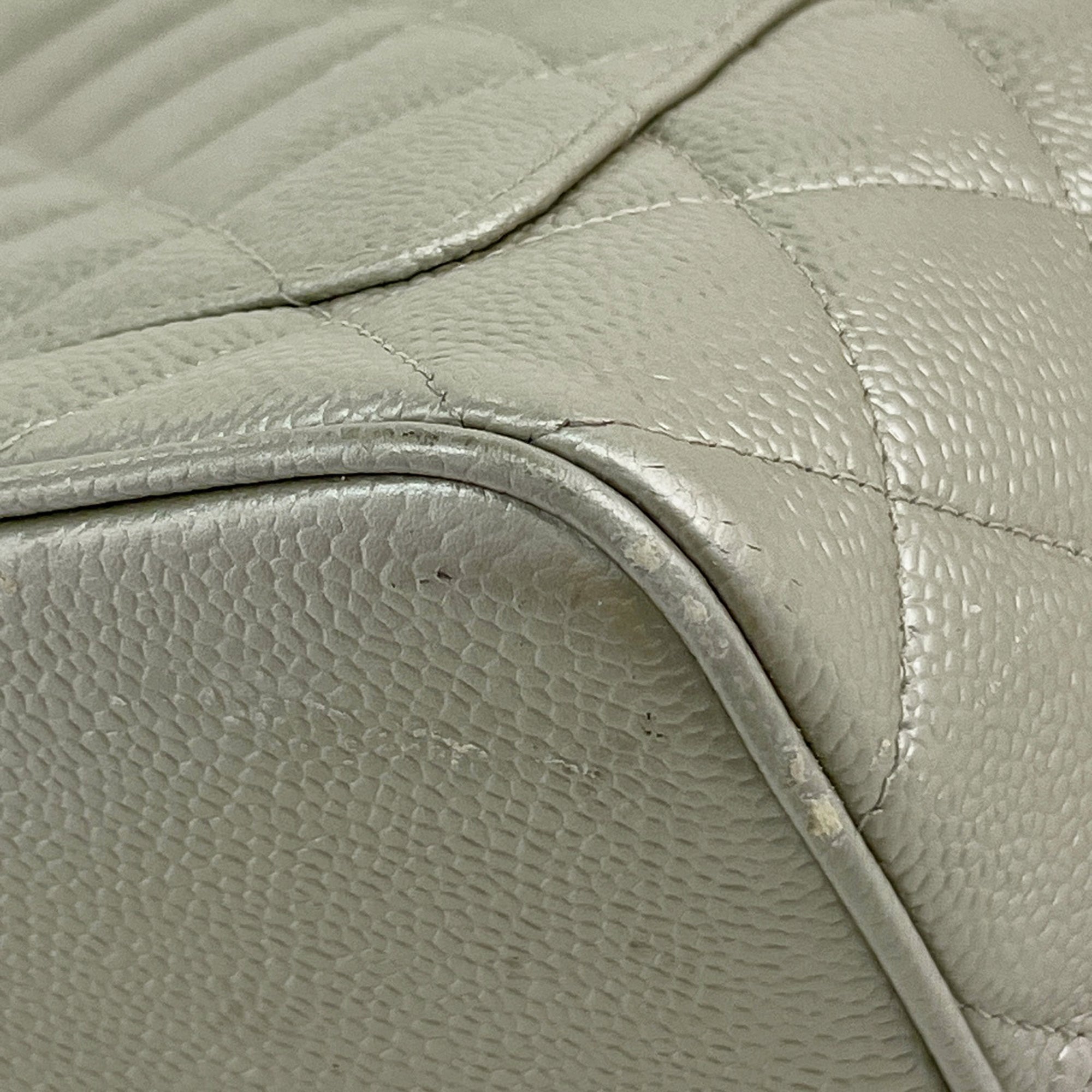 Chanel Silver Grained Calfskin Handbag Tote Bag (Pre-Owned)