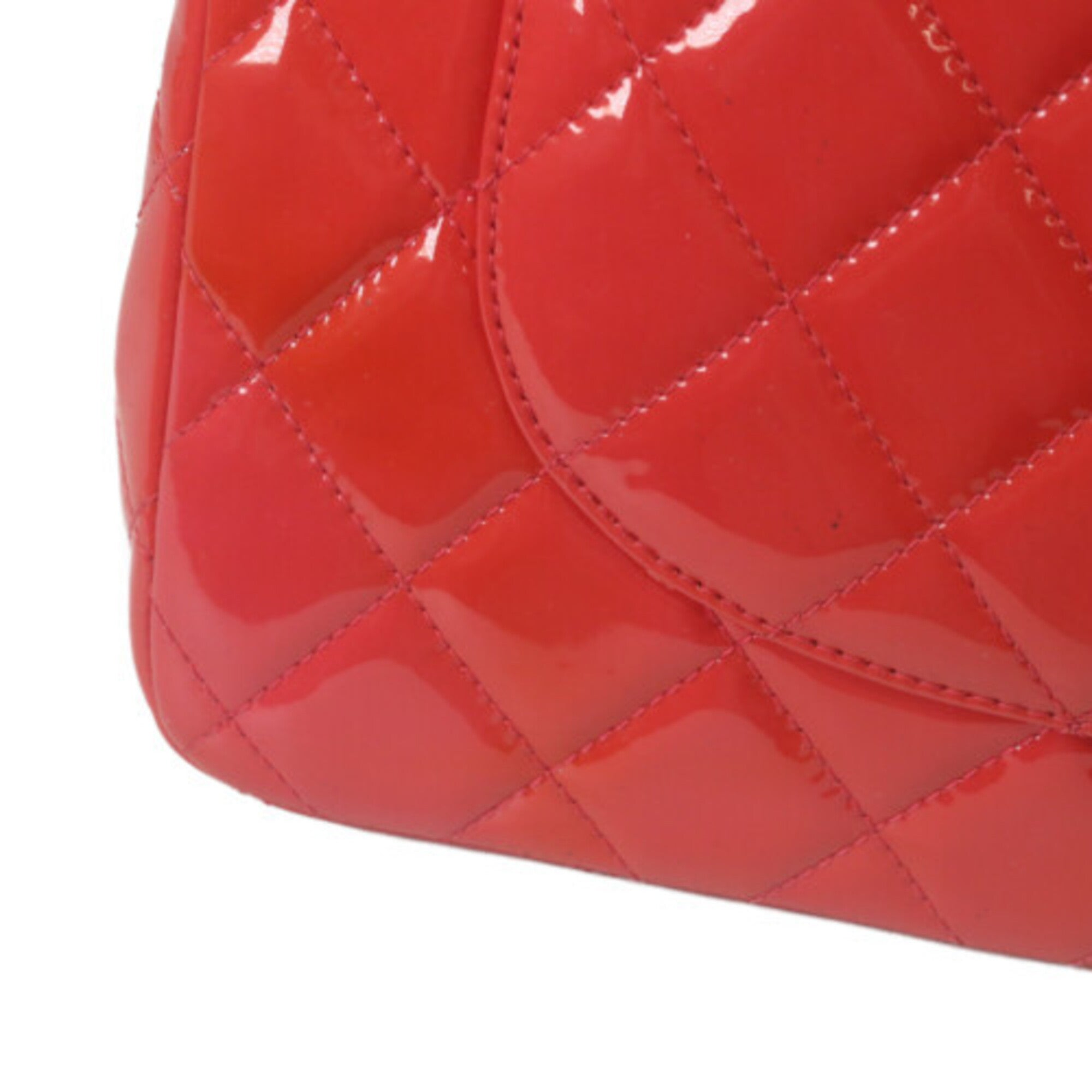 Chanel Pink Red Color Leather Shoulder Bag (Pre-Owned)