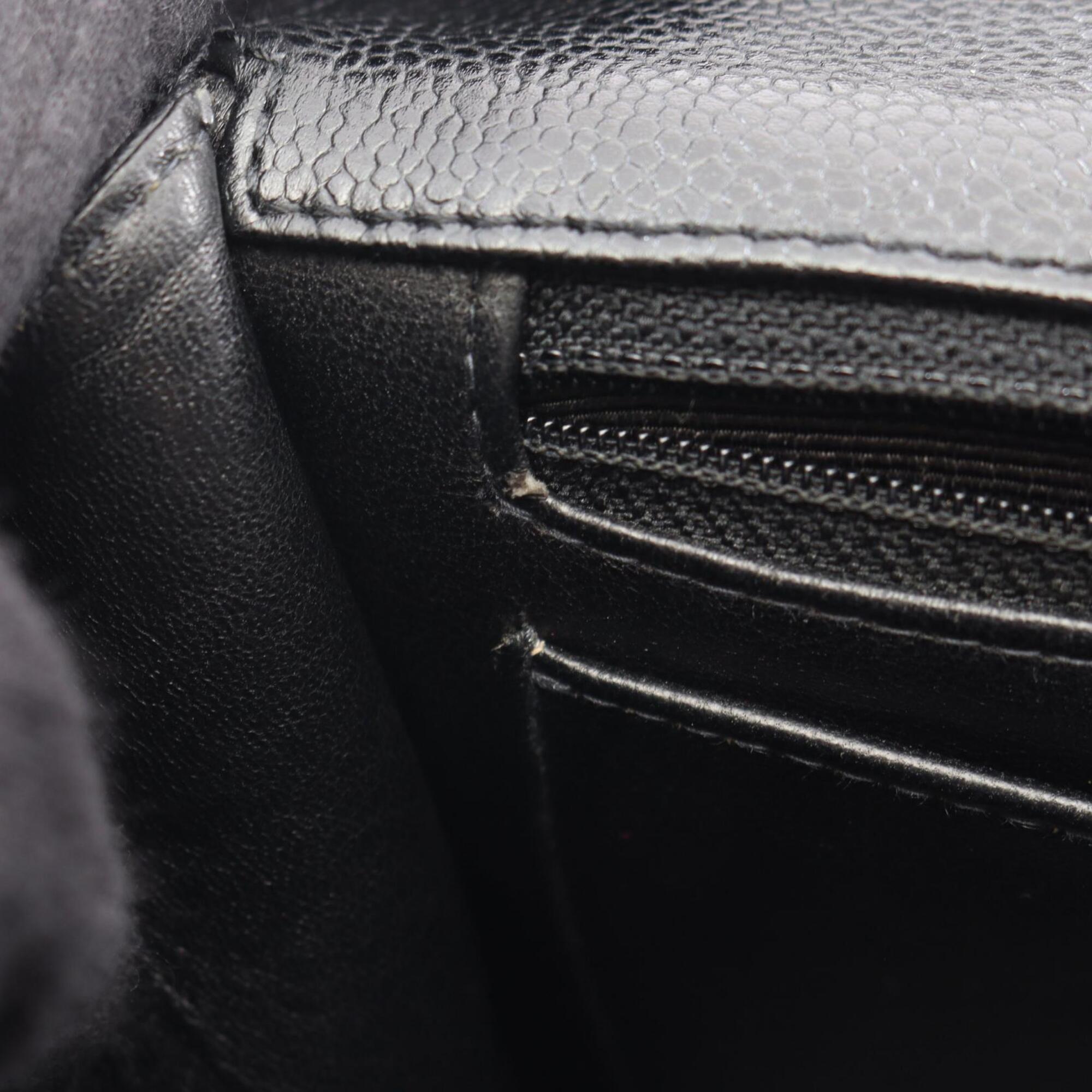 Chanel Black Leather Handbag (Pre-Owned)