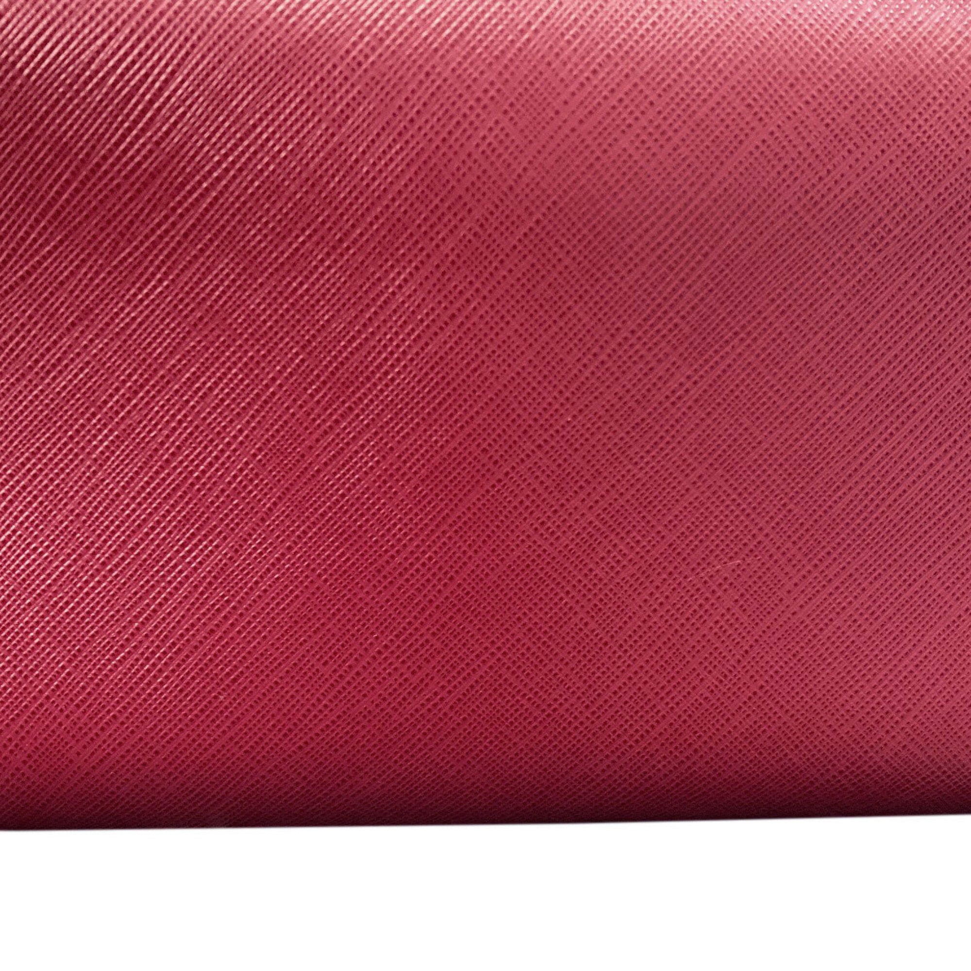 Salvatore Ferragamo Red Color Leather Shoulder Bag (Pre-Owned)