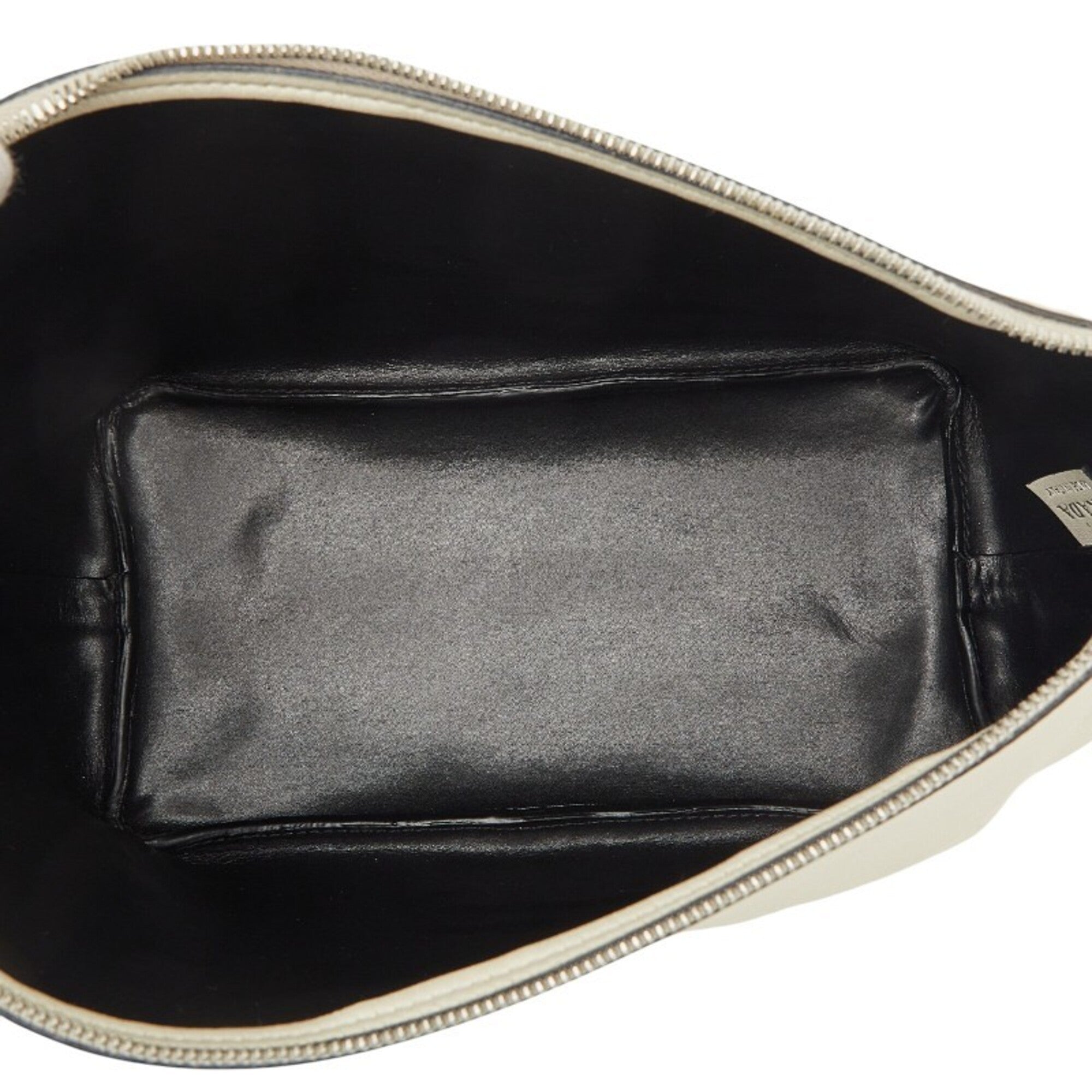 Prada White Leather Shoulder Bag (Pre-Owned)