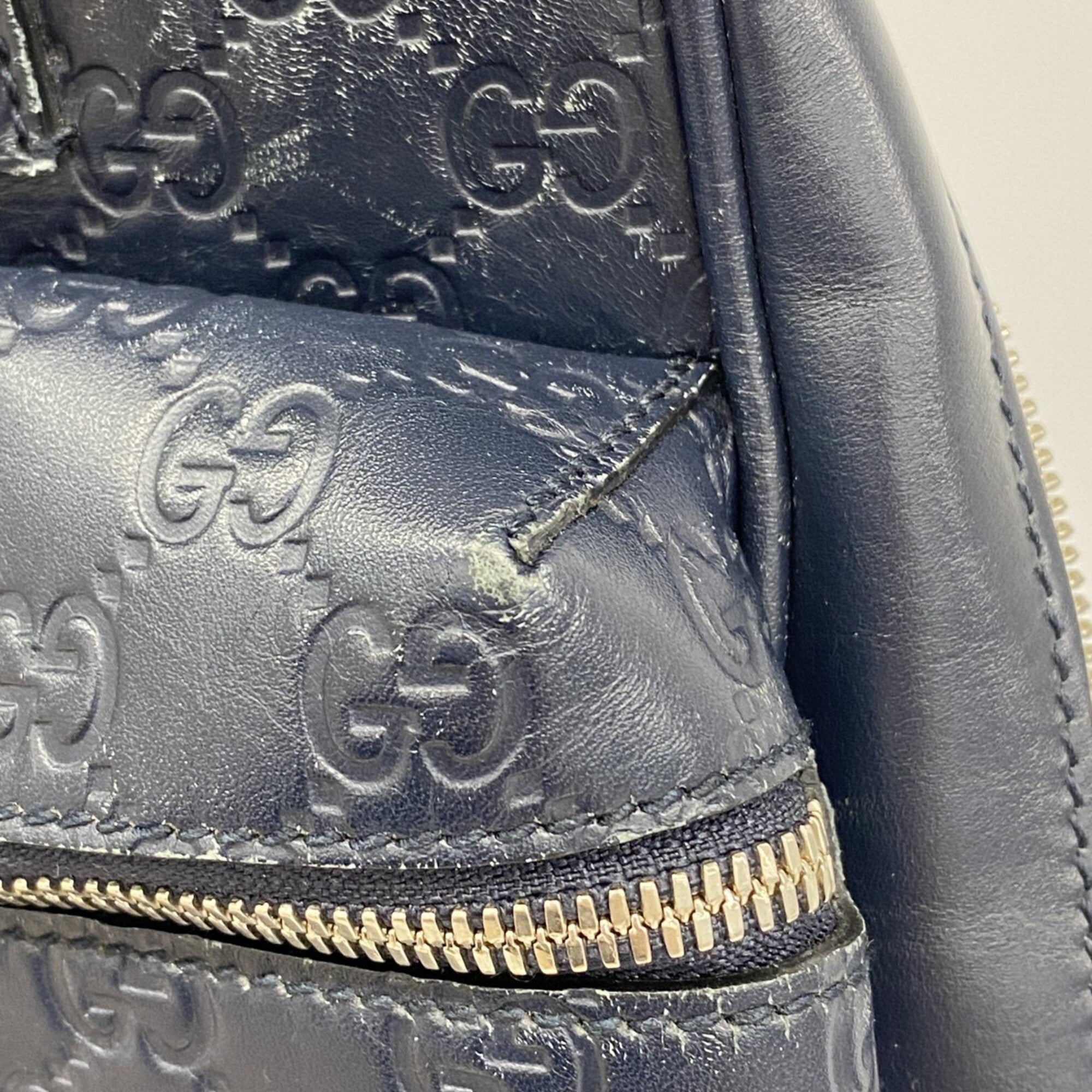 Gucci Navy Leather Sling Bag (Pre-Owned)