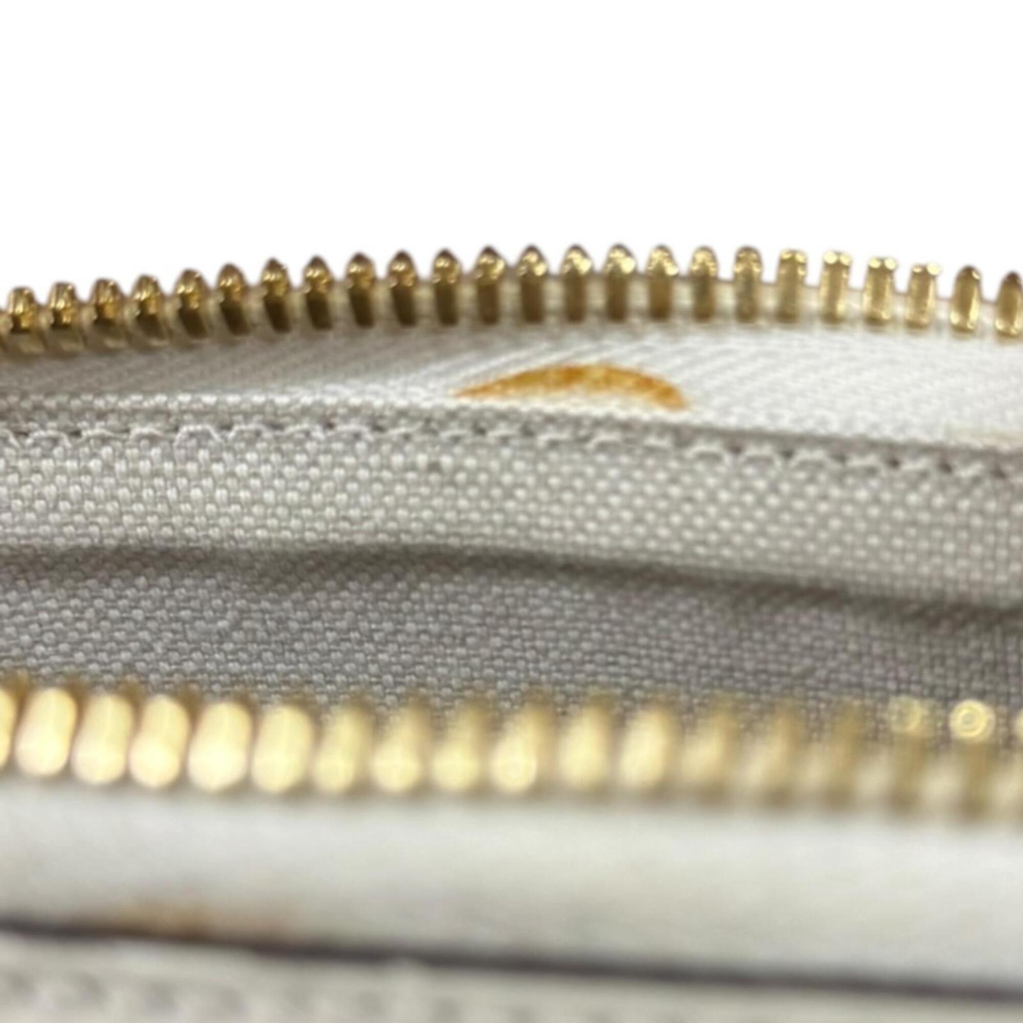 Gucci White Leather Shoulder Bag (Pre-Owned)