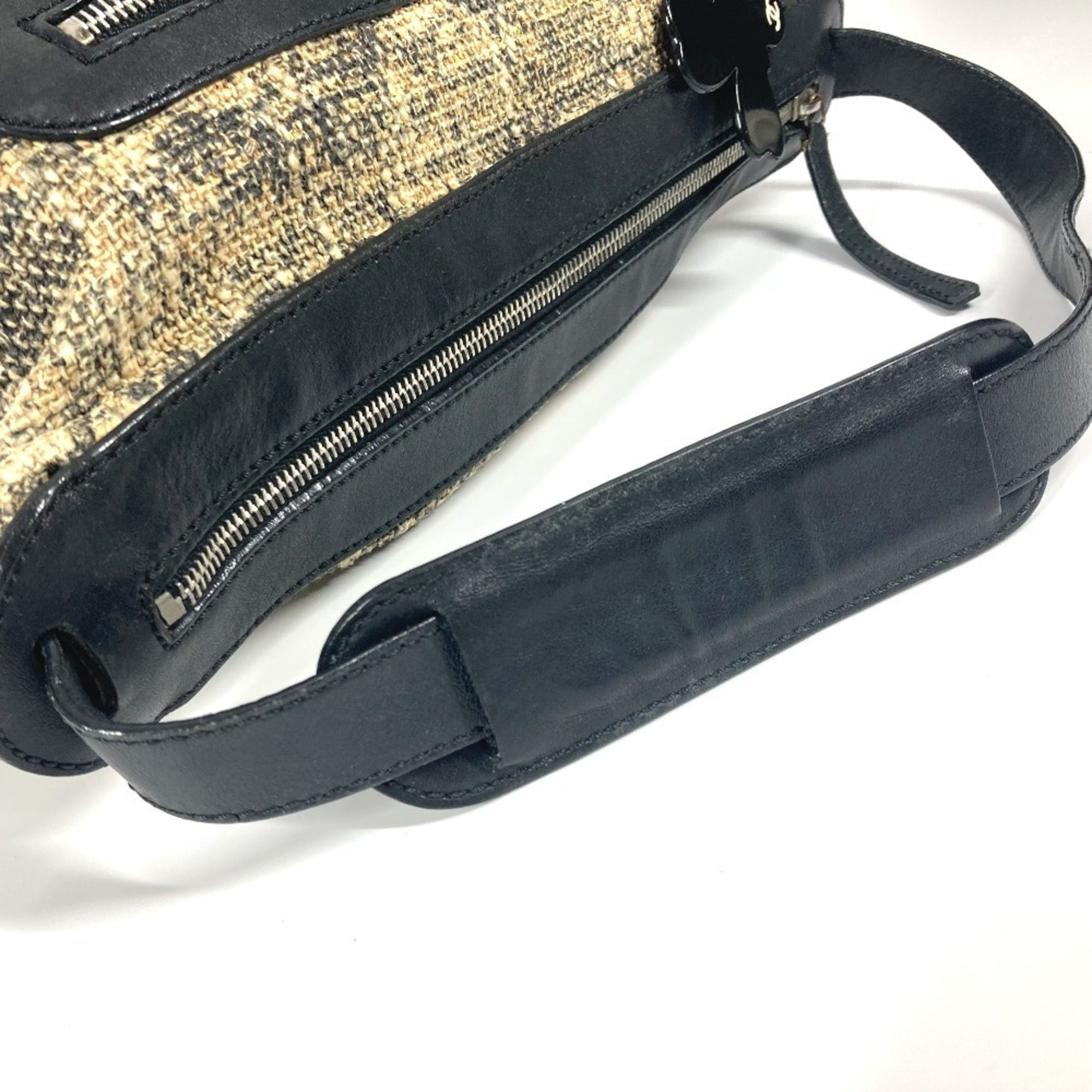 Chanel Beige Black Yellow Canvas Leather Shoulder Bag (Pre-Owned)