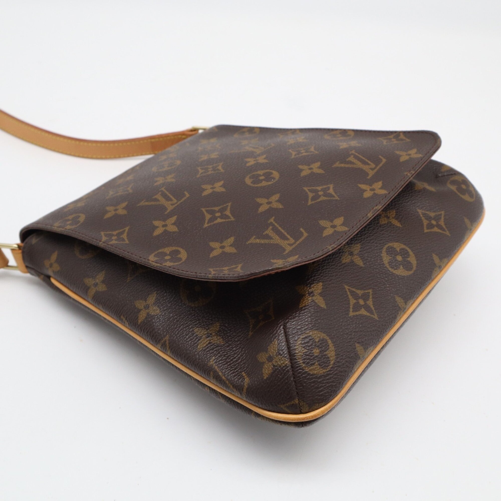Louis Vuitton Monogram Brown Coated Canvas Leather Shoulder Bag (Pre-Owned)