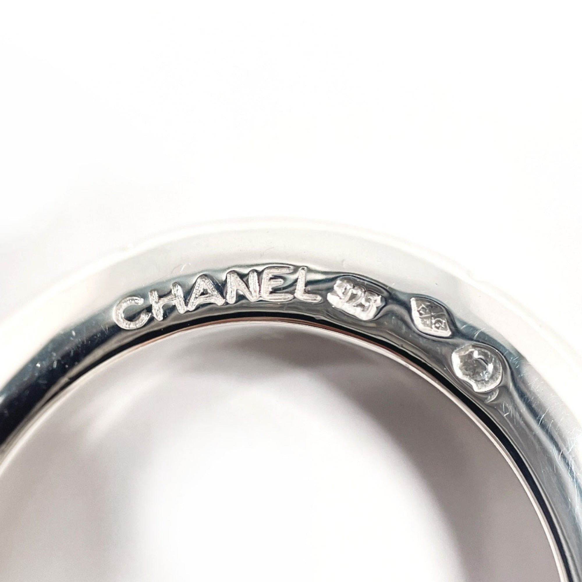 Chanel Silver Silver 925 Band Ring (Pre-Owned)