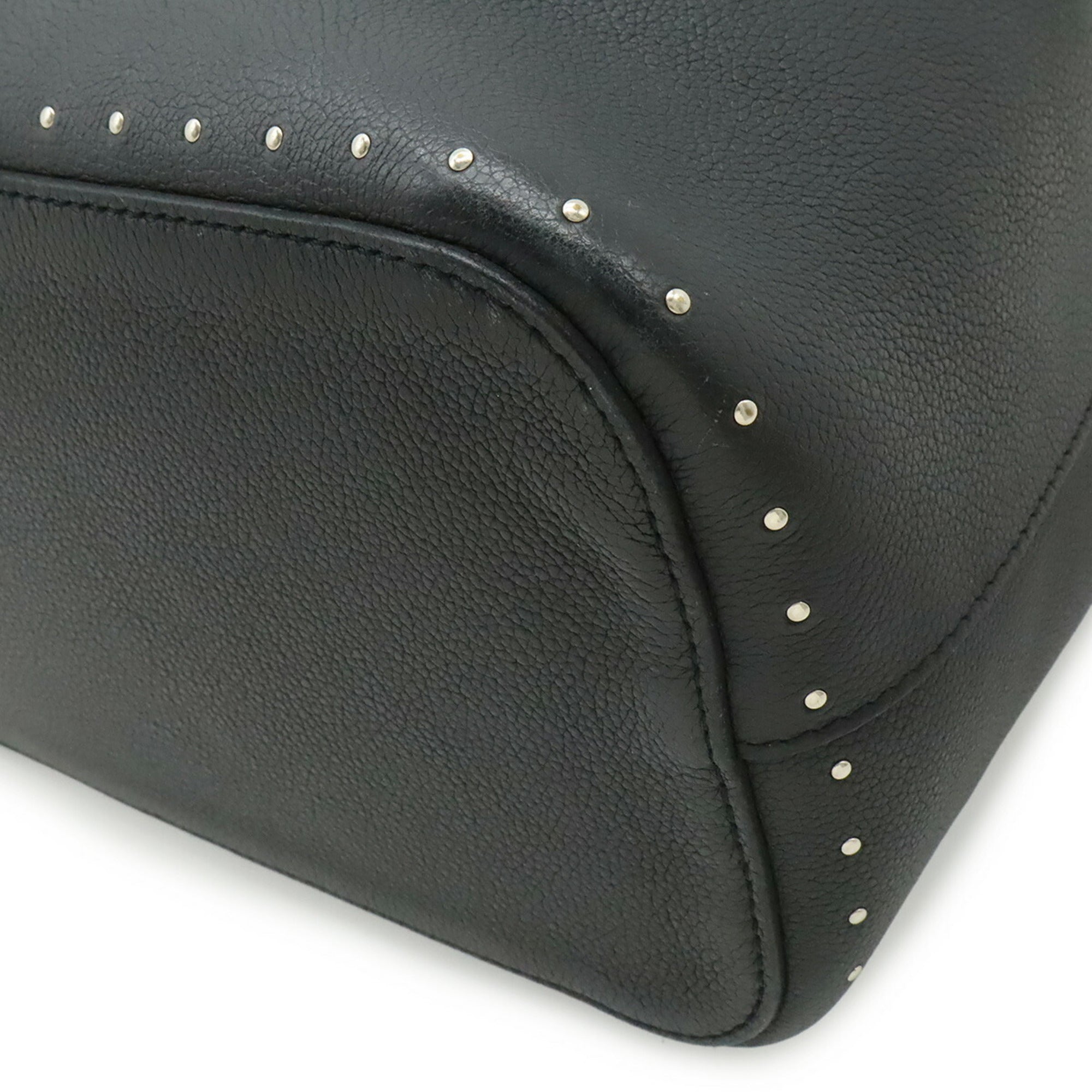Louis Vuitton Black Noir Leather Shoulder Bag (Pre-Owned)