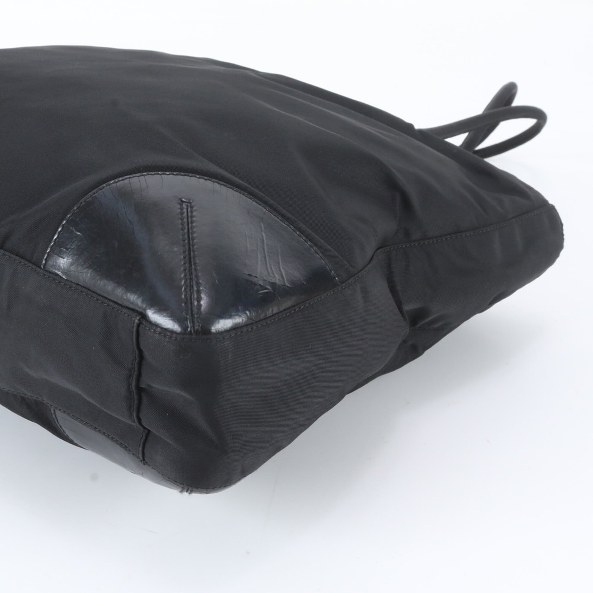 Prada Black Leather Nylon Shoulder Bag Tote Bag (Pre-Owned)