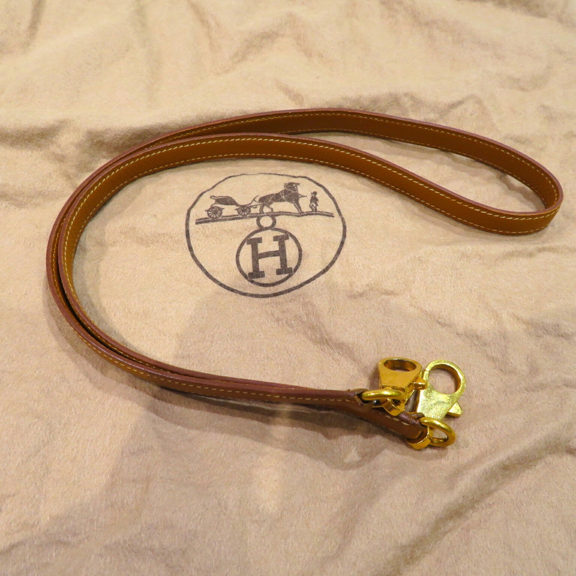 Hermes Gold Courchevel Leather Handbag (Pre-Owned)