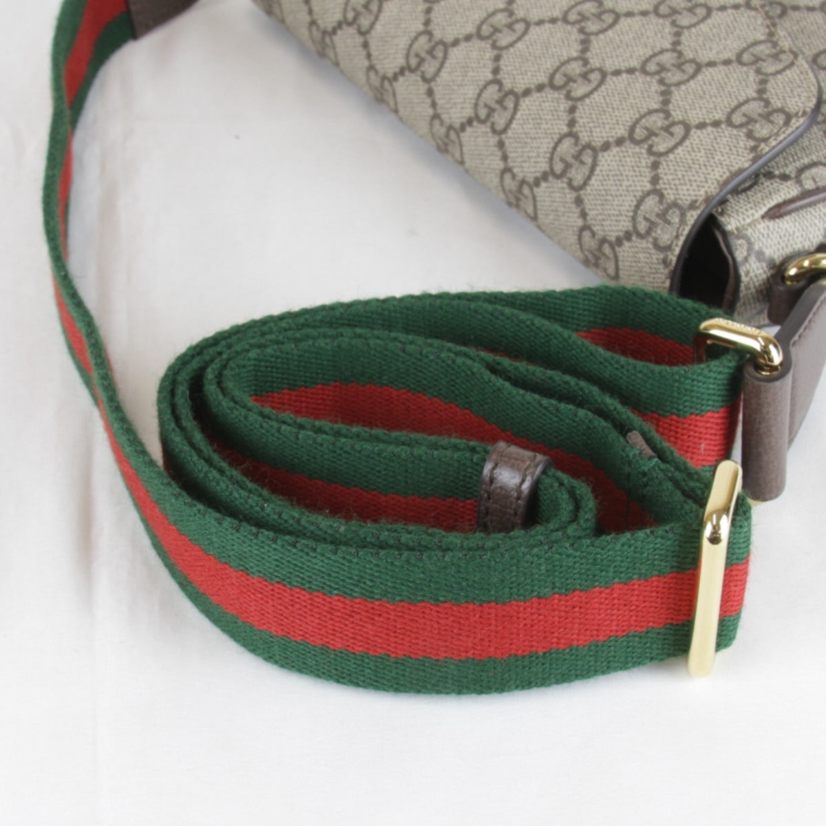 Gucci Brown Gg Supreme Shoulder Bag (Pre-Owned)