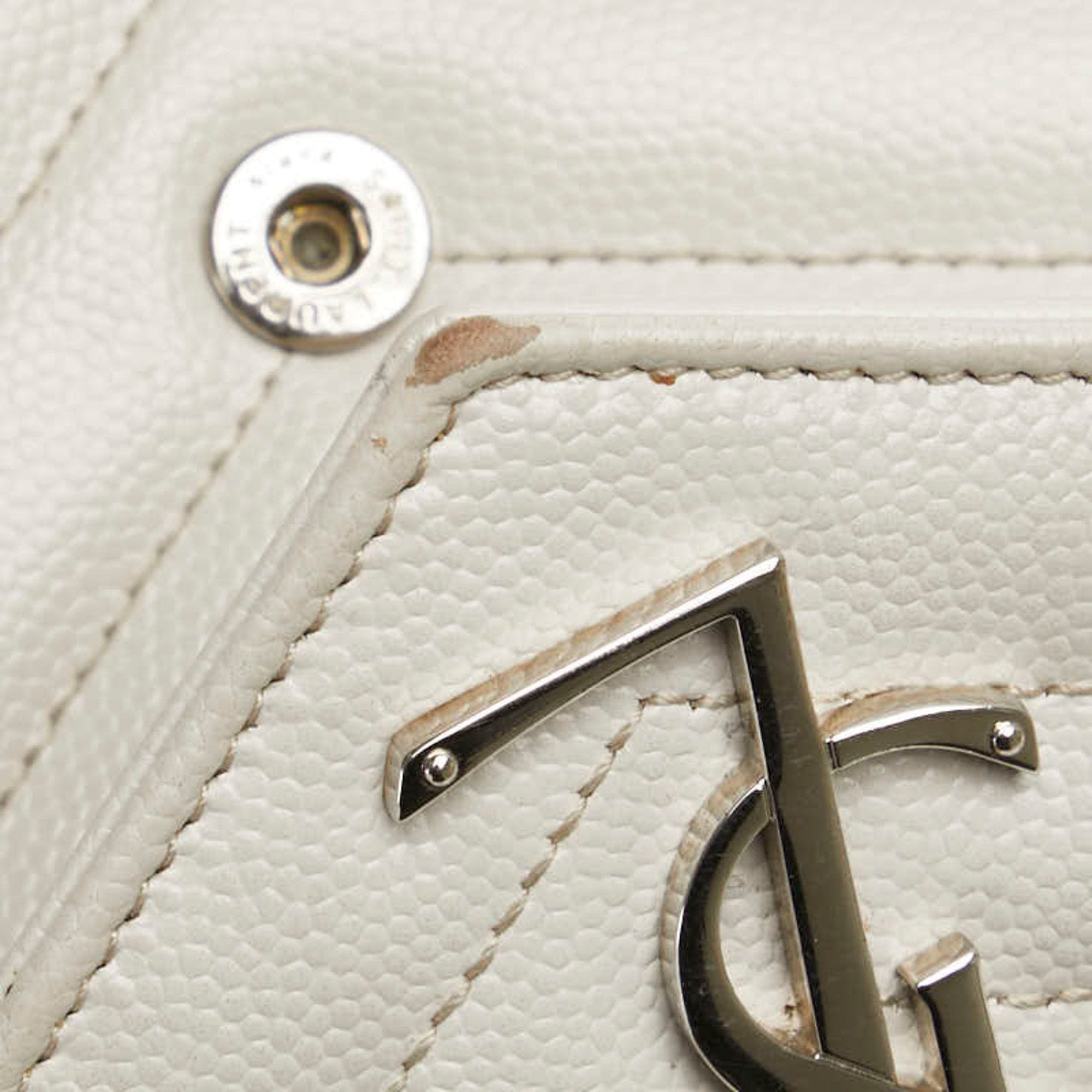 Saint Laurent White Leather Long Wallet (Bi-Fold) (Pre-Owned)