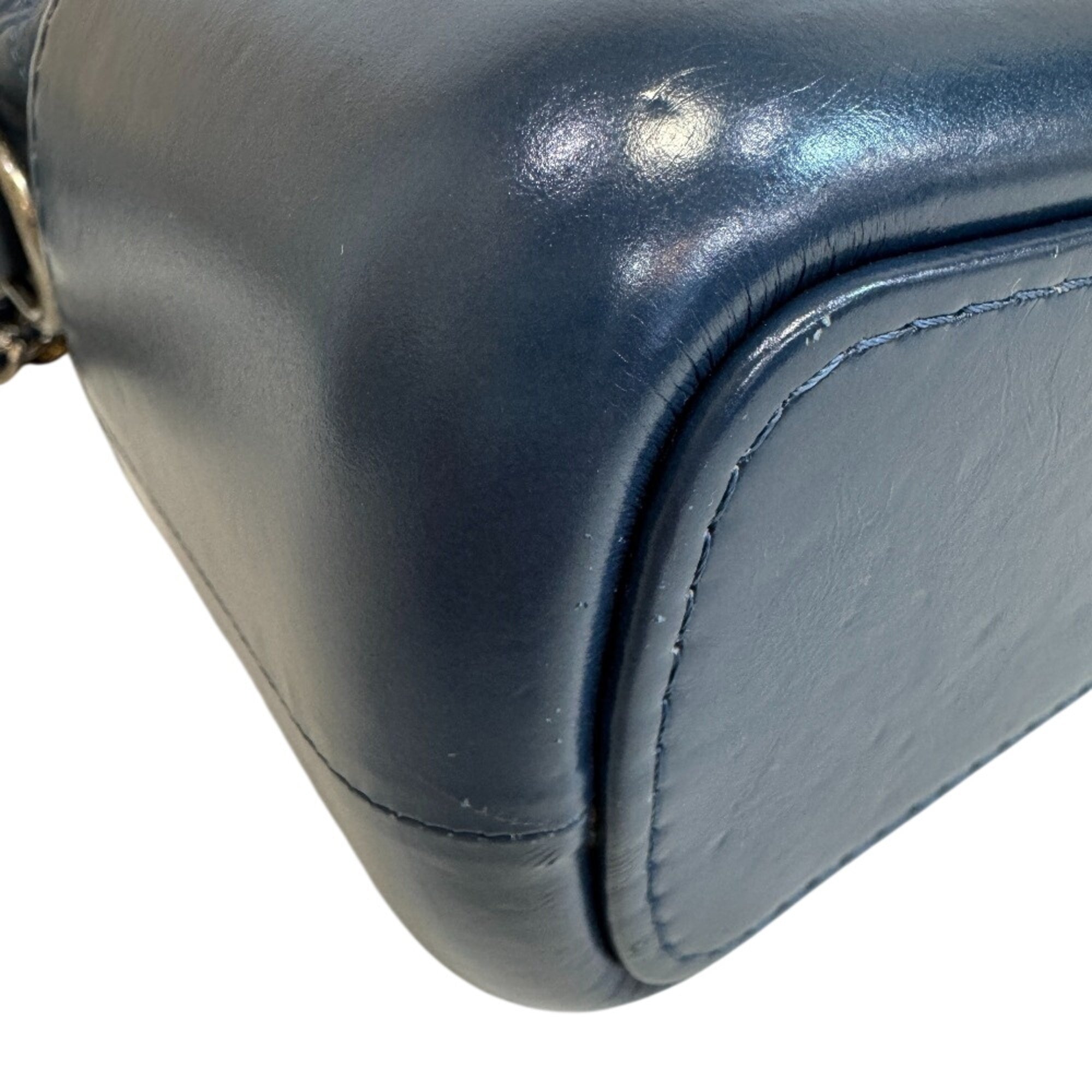 Chanel Blue Leather Shoulder Bag (Pre-Owned)