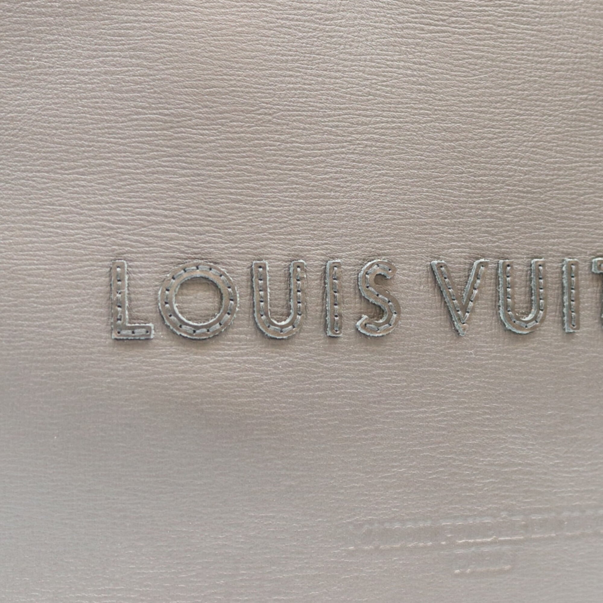 Louis Vuitton Black Noir Leather Handbag Shoulder Bag (Pre-Owned)