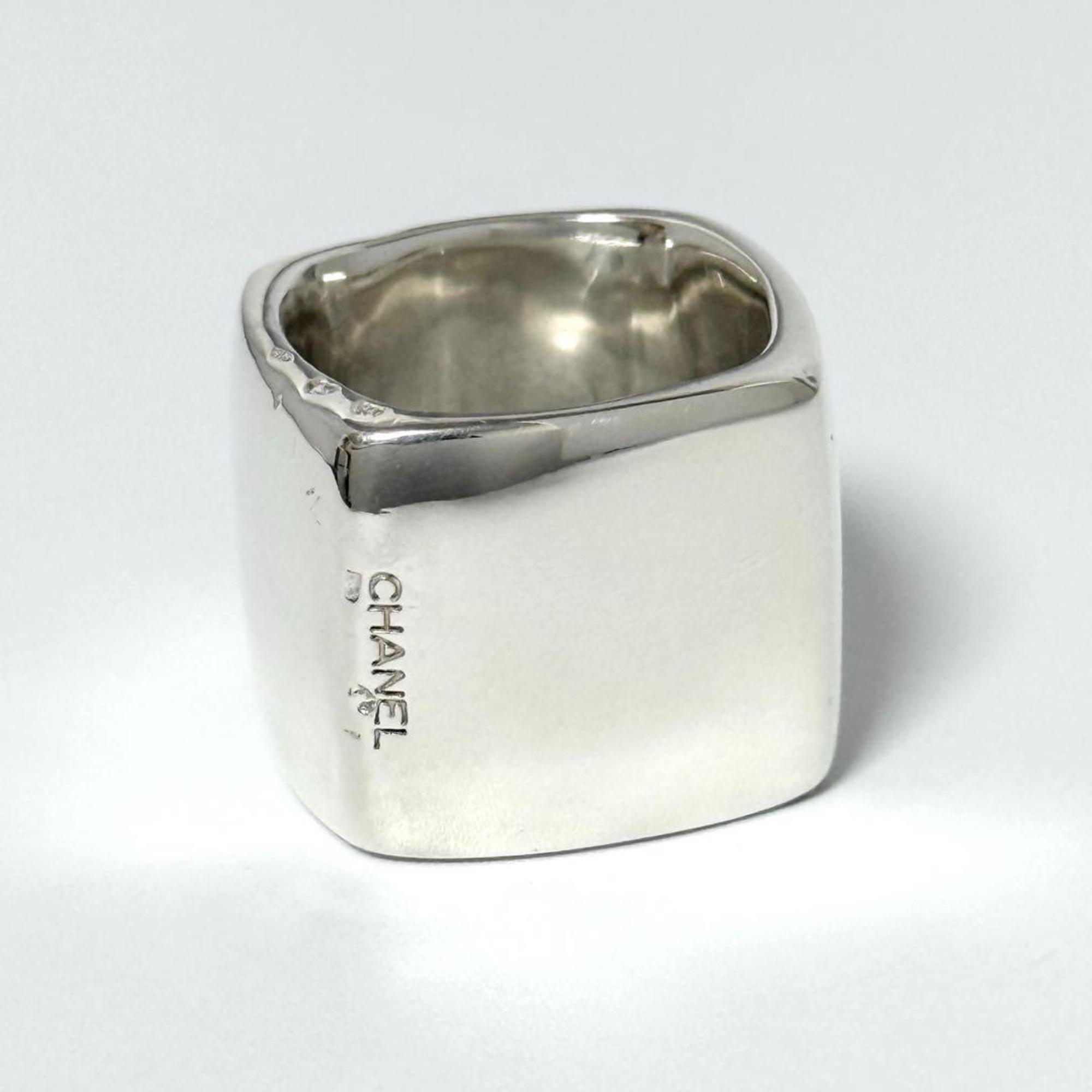 Chanel Silver 925 Band Ring (Pre-Owned)