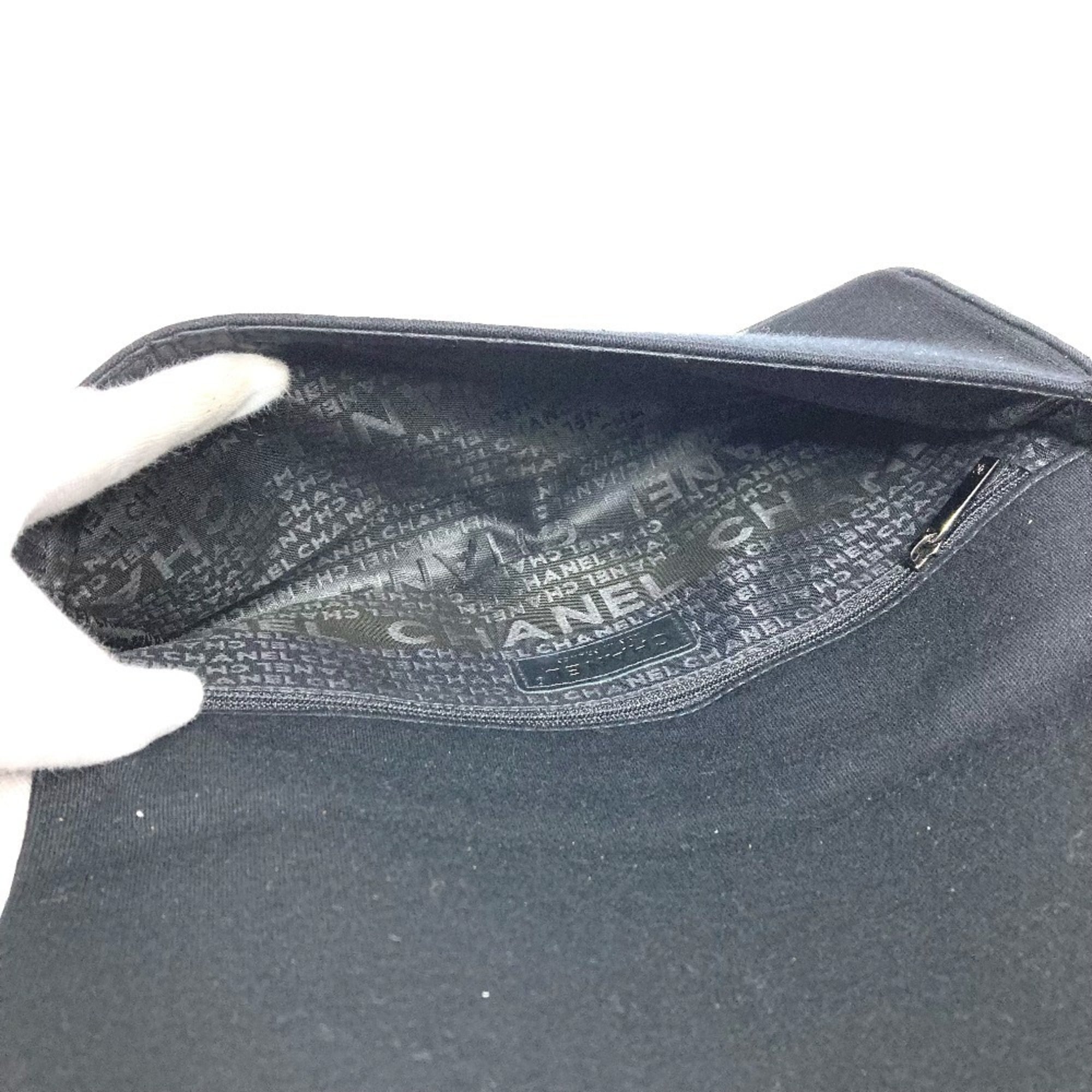 Chanel Black Cotton Shoulder Bag (Pre-Owned)