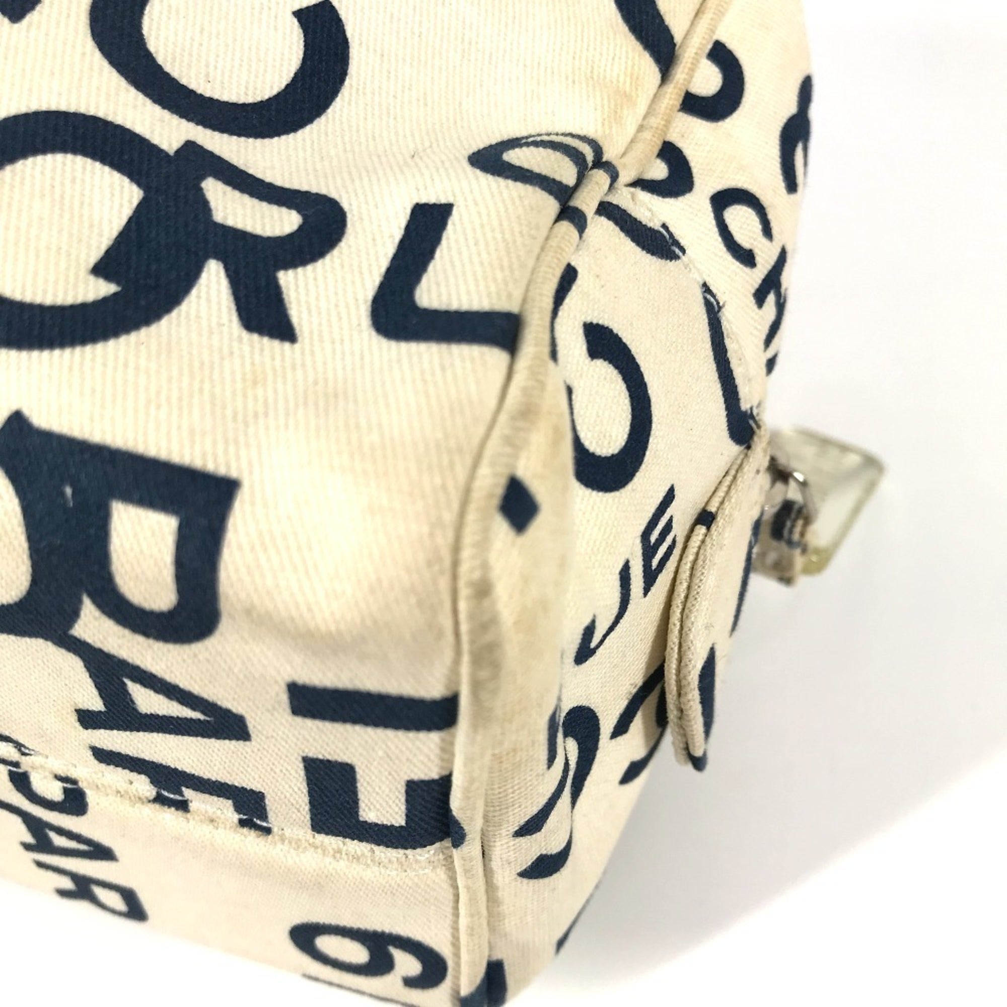 Chanel Navy White Canvas Clutch Bag (Pre-Owned)