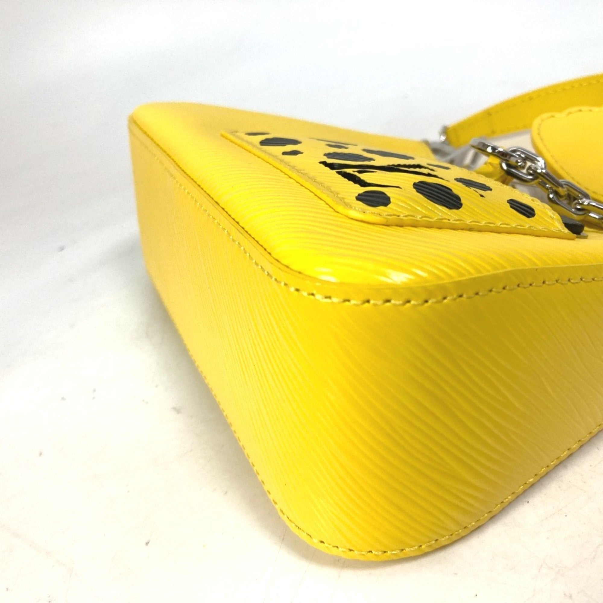 Louis Vuitton Black Jaune Yellow Epi Leather Handbag Shoulder Bag (Pre-Owned)