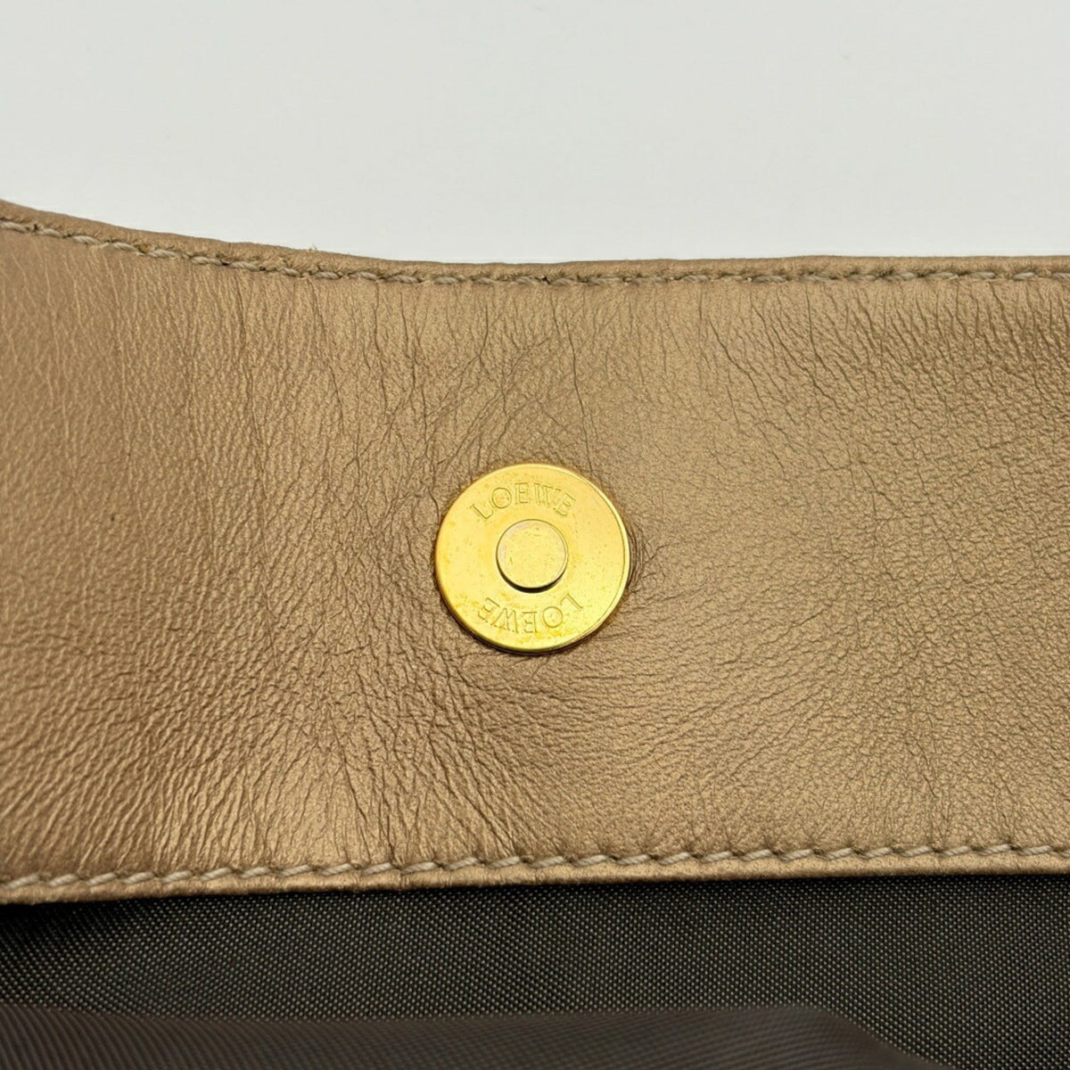 Loewe Gold Leather Tote Bag (Pre-Owned)